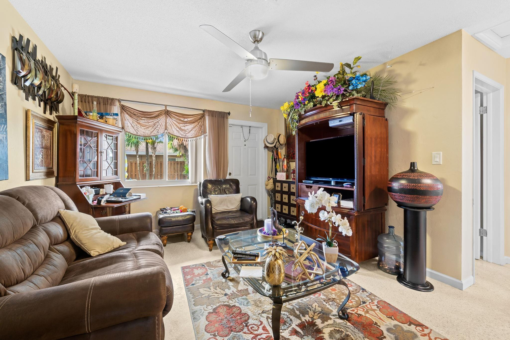 CORAL RIDGE ISLES - Residential Income