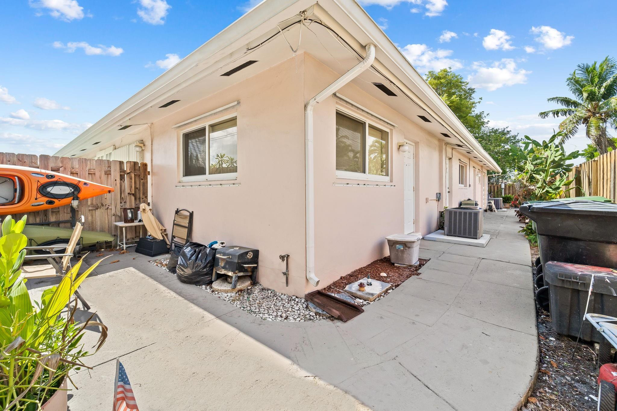 CORAL RIDGE ISLES - Residential Income