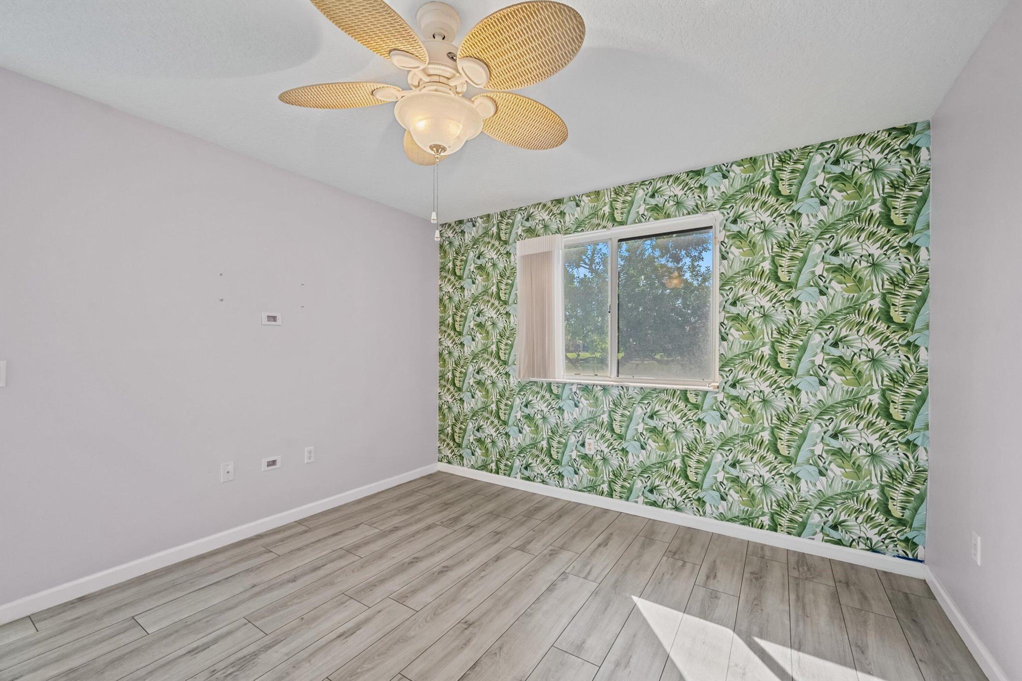 COVE AT BRIAR BAY CONDO - Residential