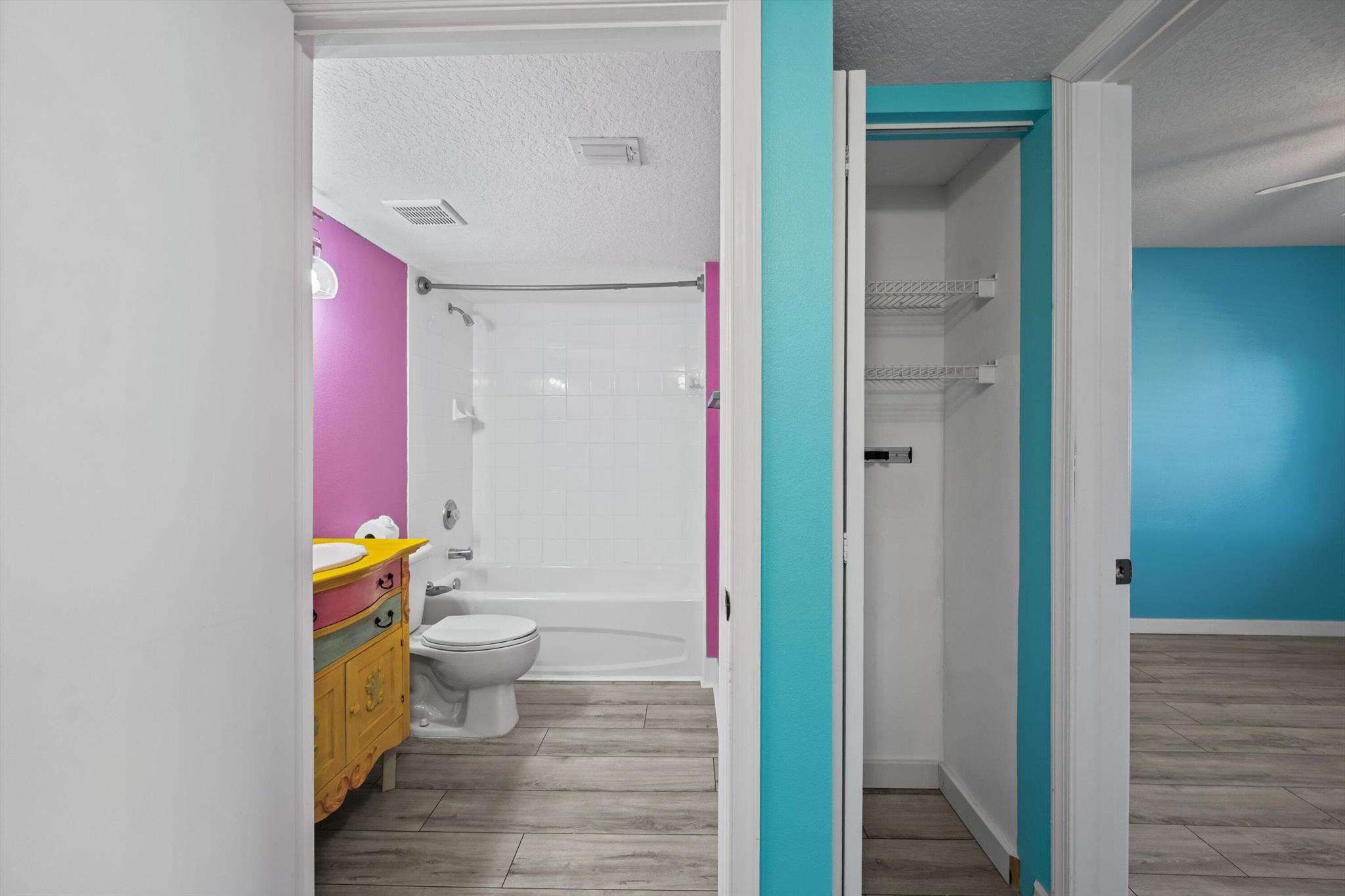 COVE AT BRIAR BAY CONDO - Residential