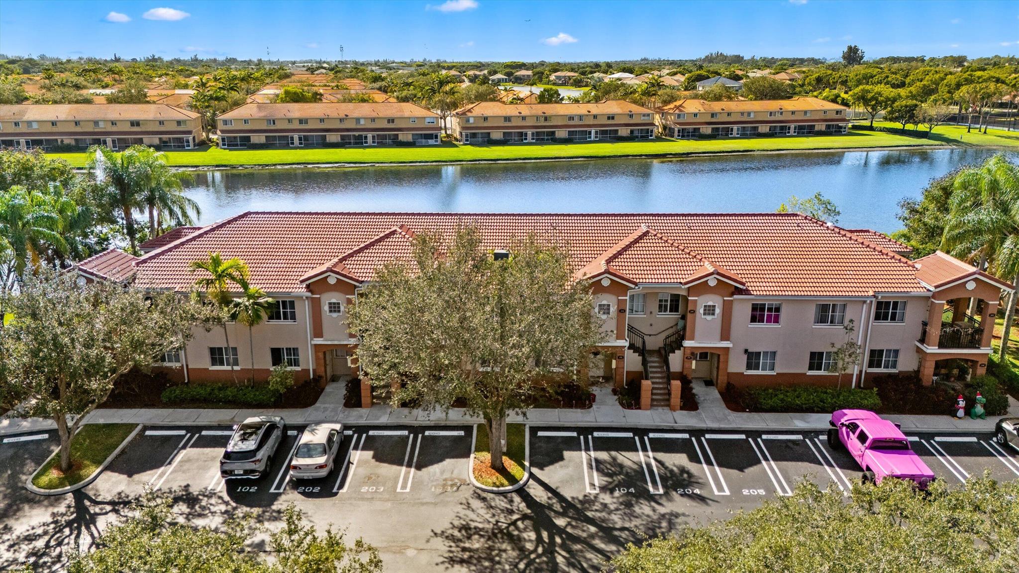 COVE AT BRIAR BAY CONDO - Residential