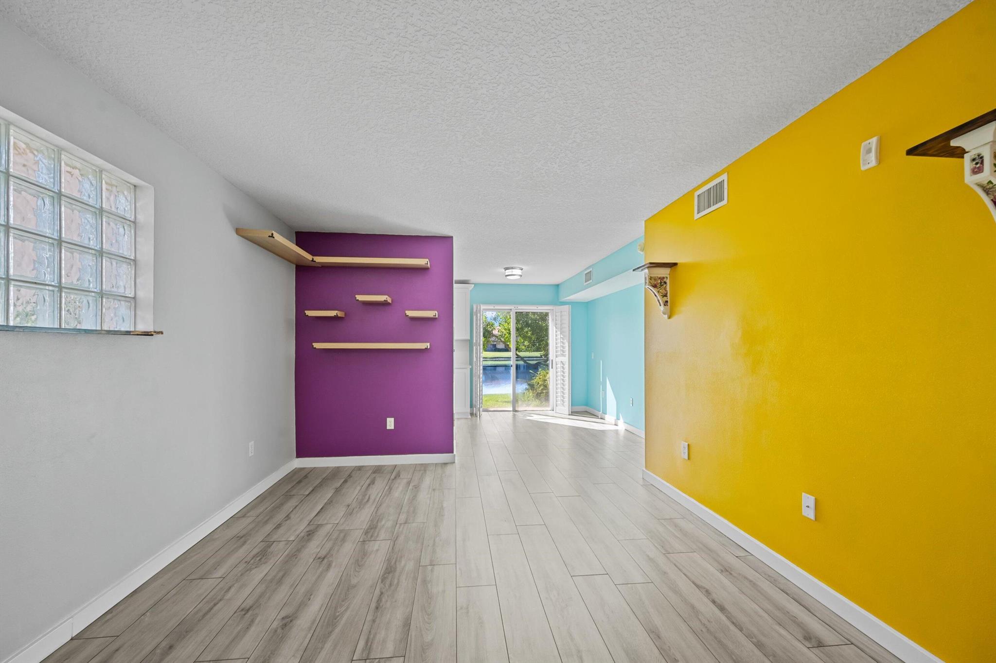 COVE AT BRIAR BAY CONDO - Residential