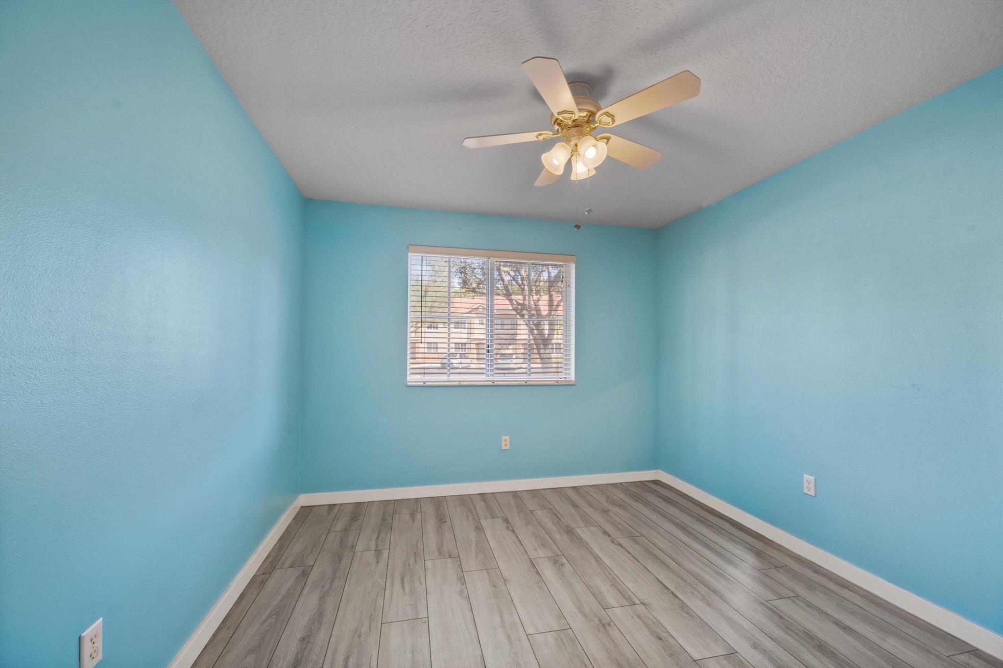 COVE AT BRIAR BAY CONDO - Residential