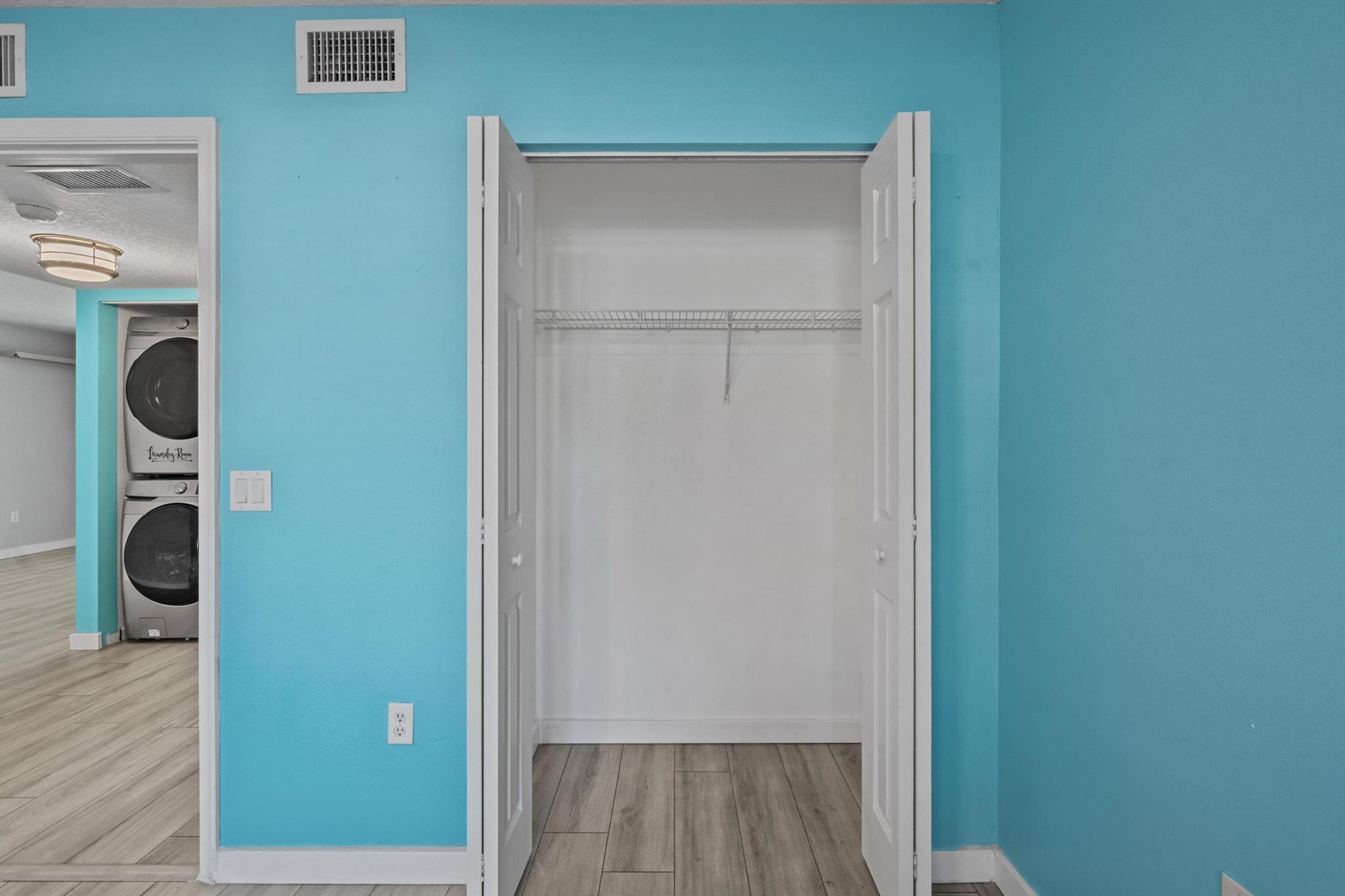 COVE AT BRIAR BAY CONDO - Residential