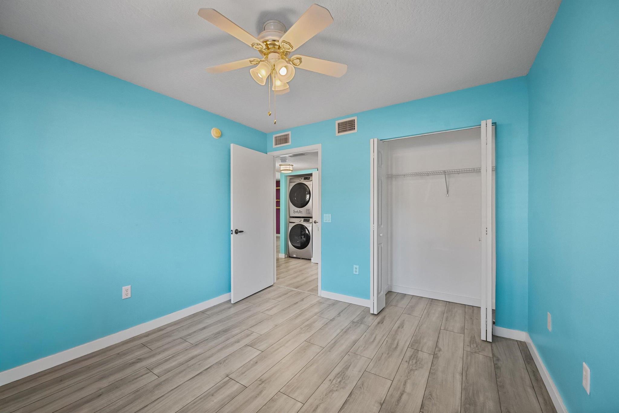 COVE AT BRIAR BAY CONDO - Residential