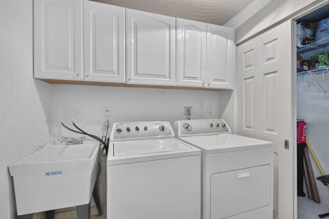 Tiny photo for 11728 HIGHLAND Place, Coral Springs, FL 33071 (MLS # B26056813)