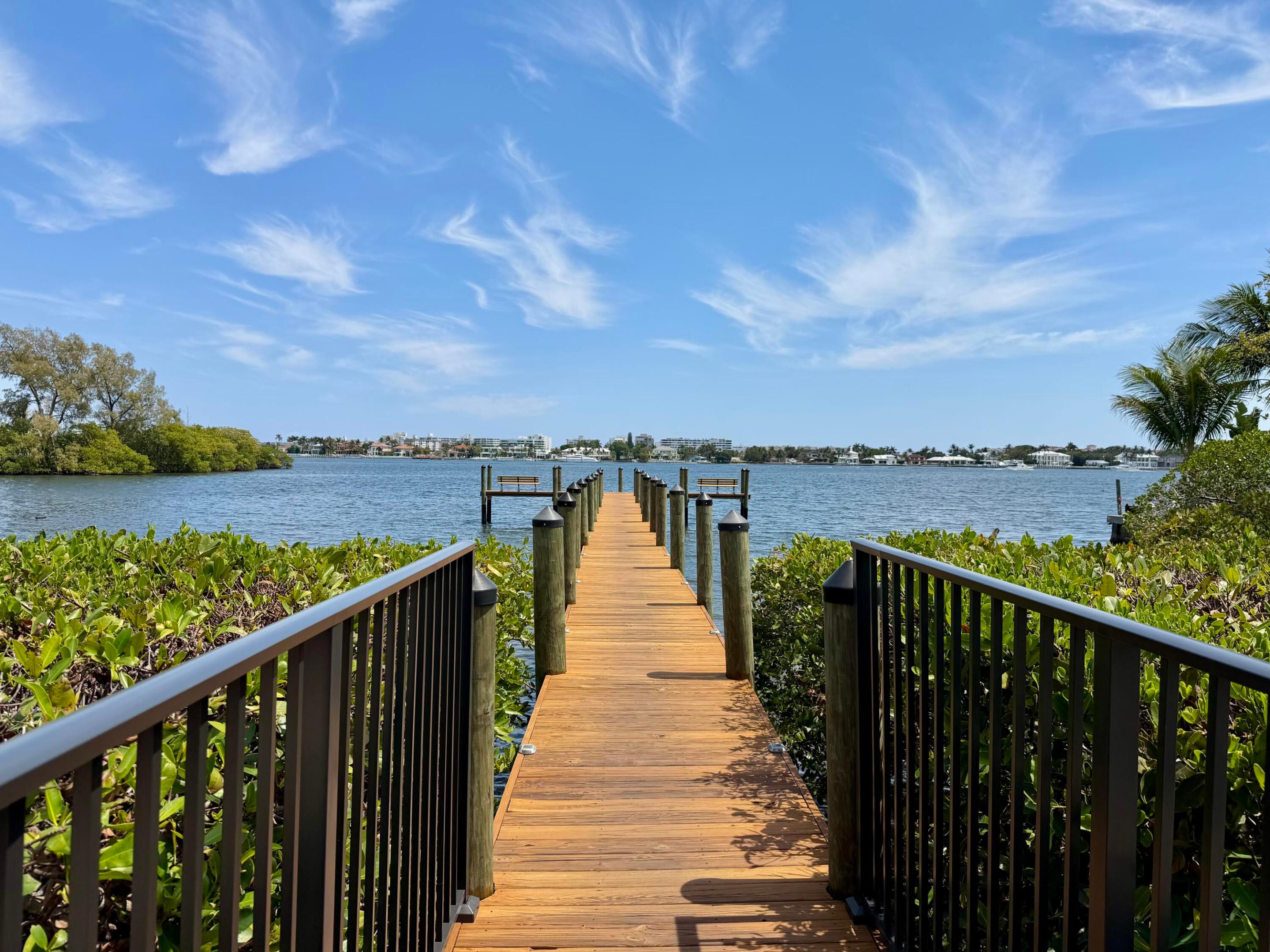 SHORE SIDE CONDO - Residential