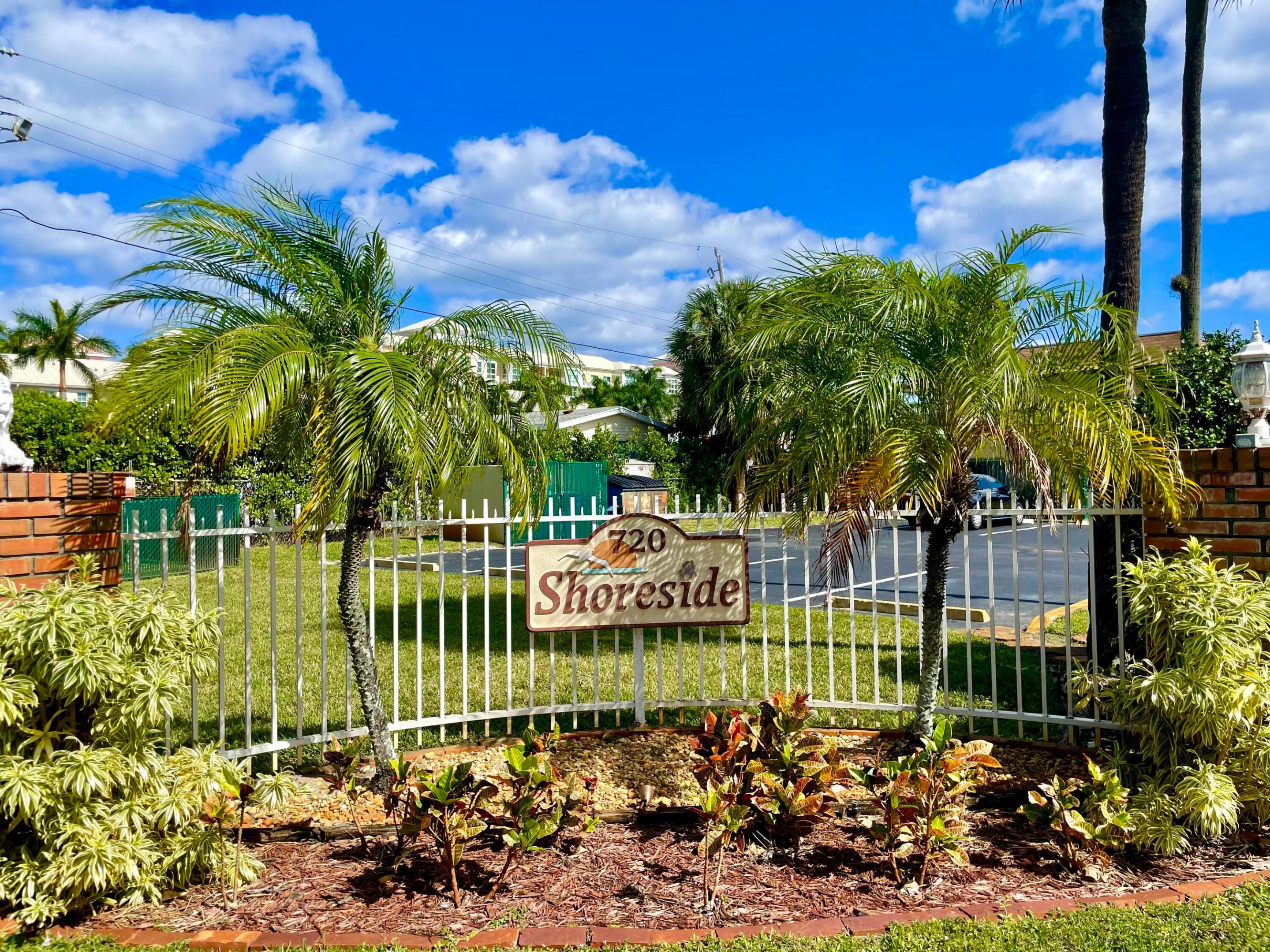 SHORE SIDE CONDO - Residential