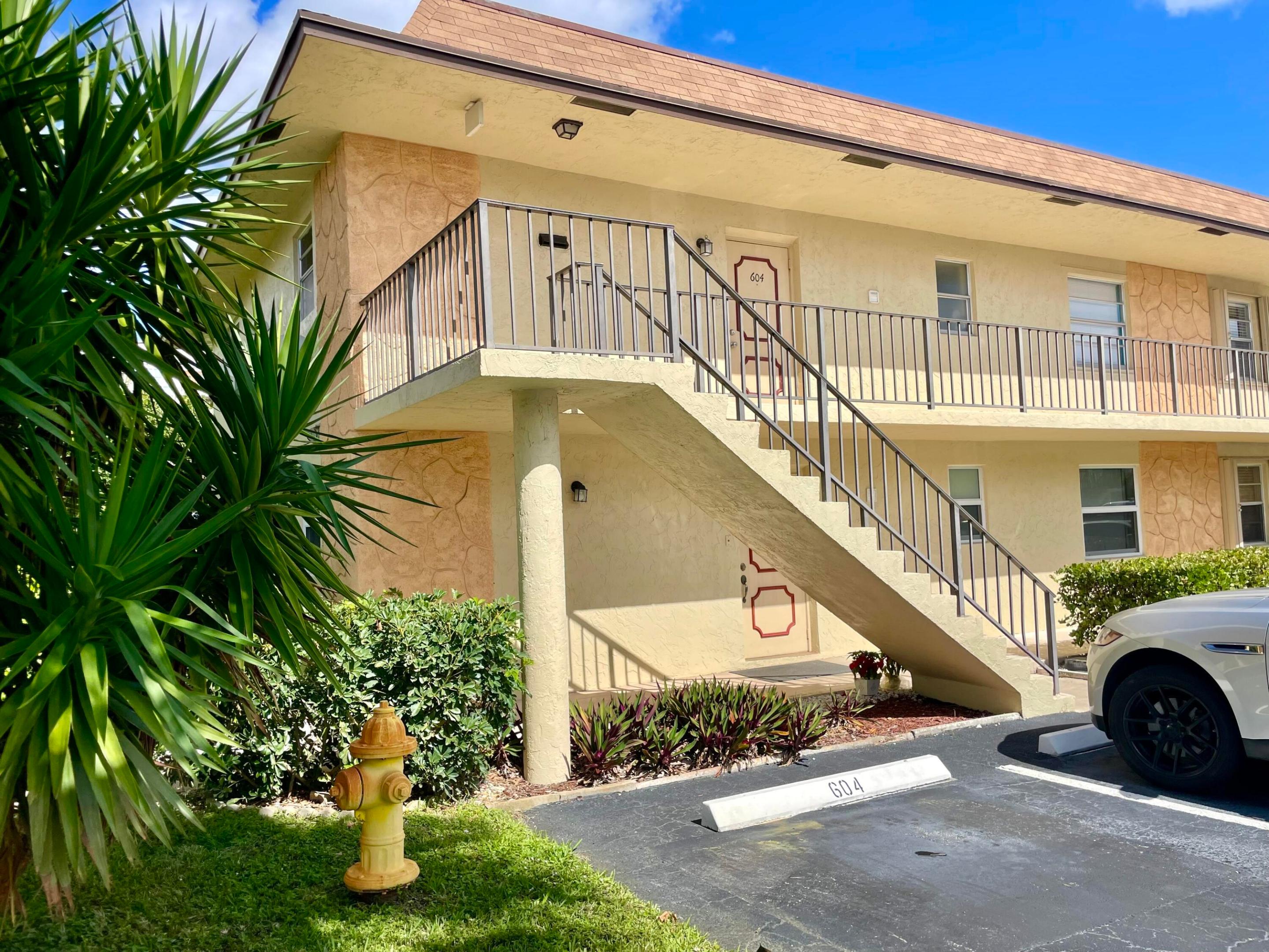 SHORE SIDE CONDO - Residential