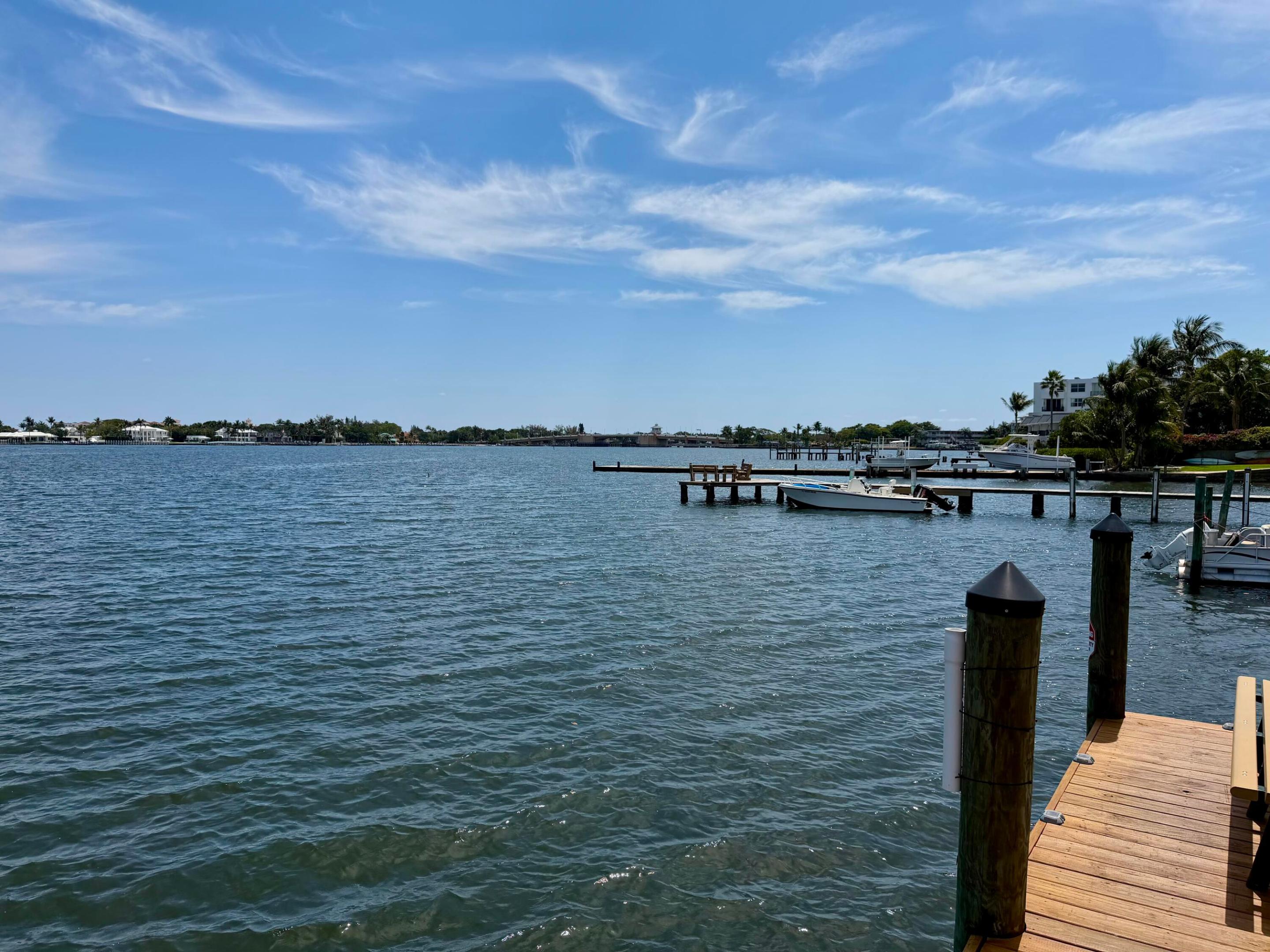 SHORE SIDE CONDO - Residential