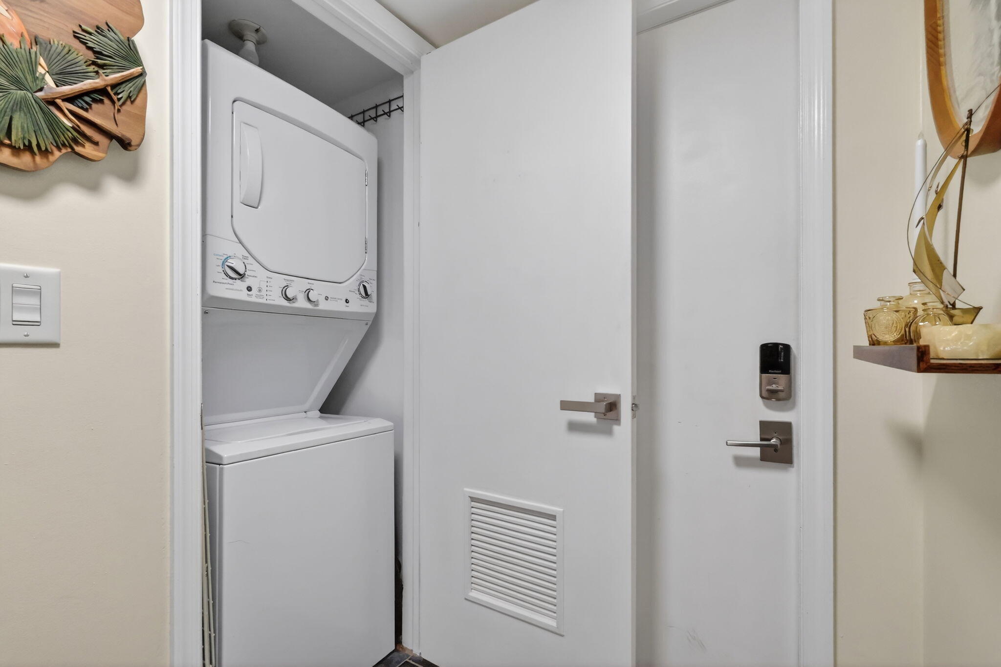 SHORE SIDE CONDO - Residential