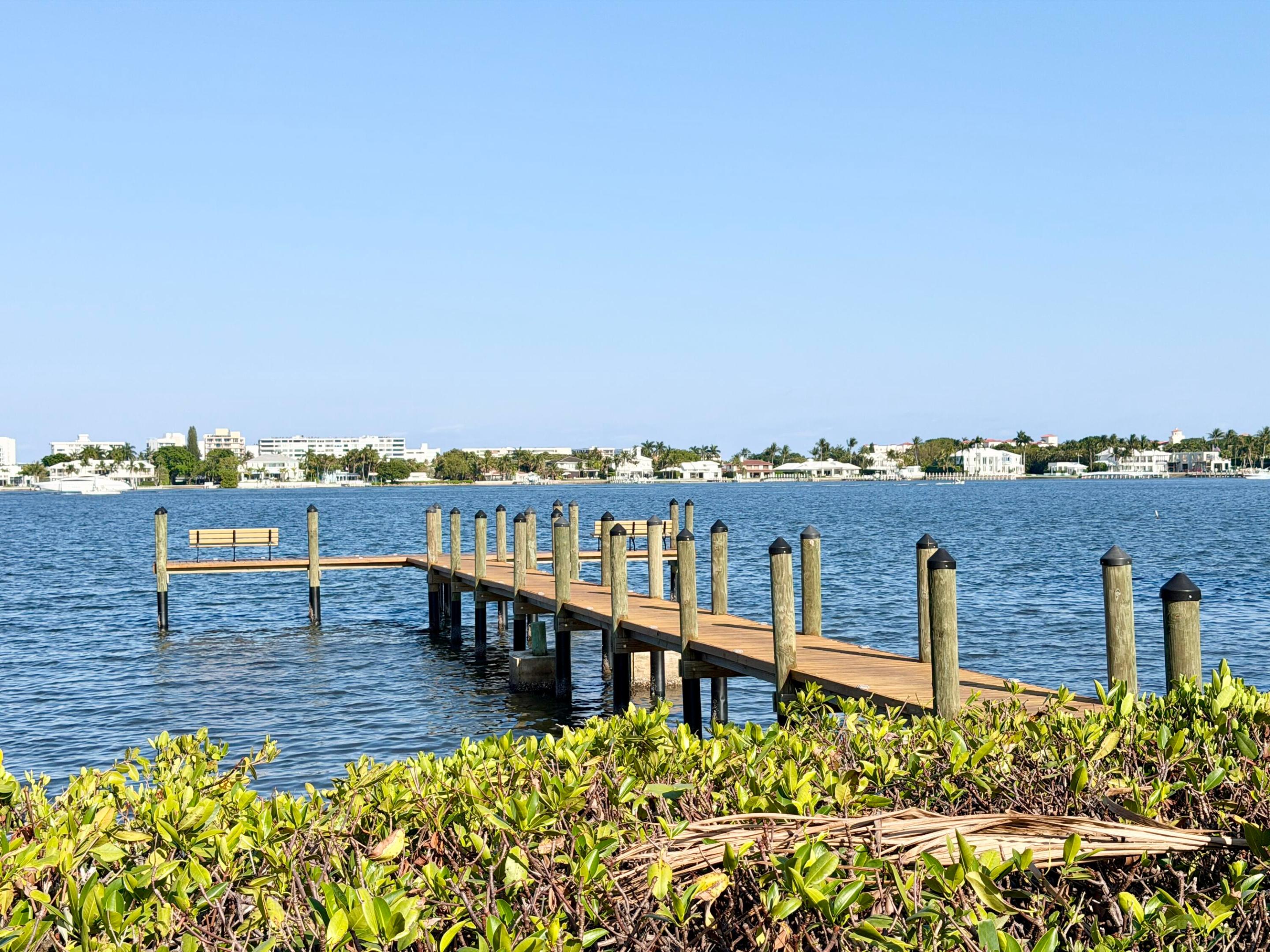 SHORE SIDE CONDO - Residential