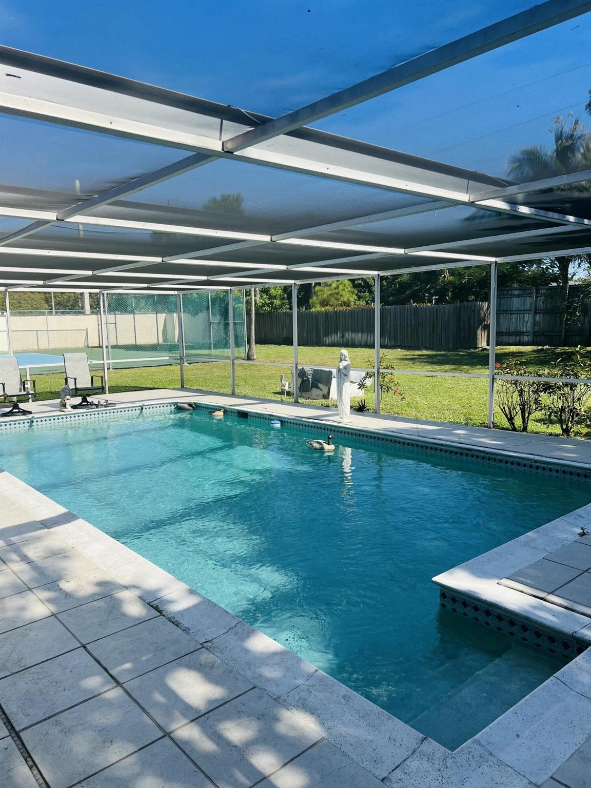 BOCA RATON HILLS SEC 2 - Residential