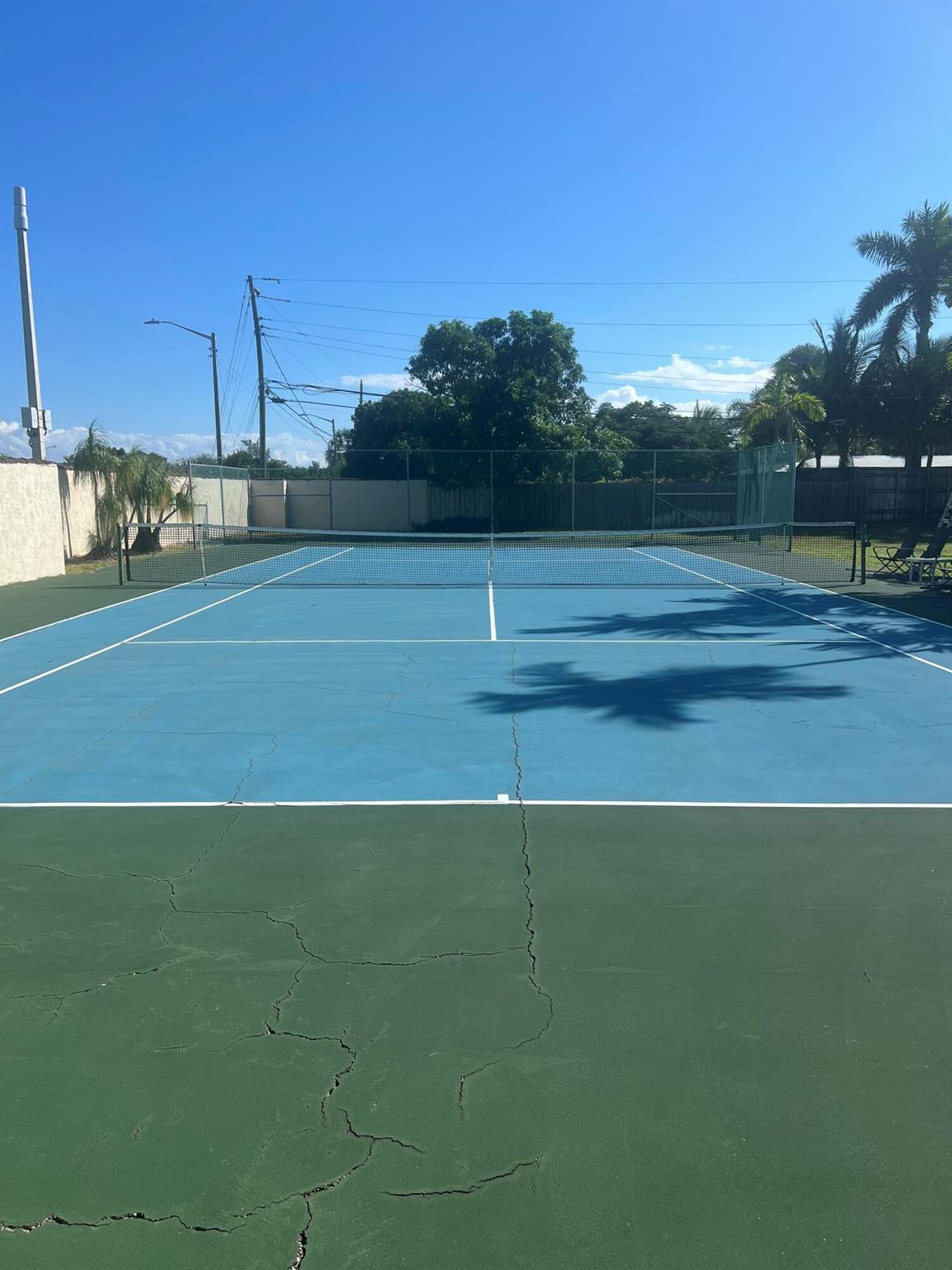 BOCA RATON HILLS SEC 2 - Residential