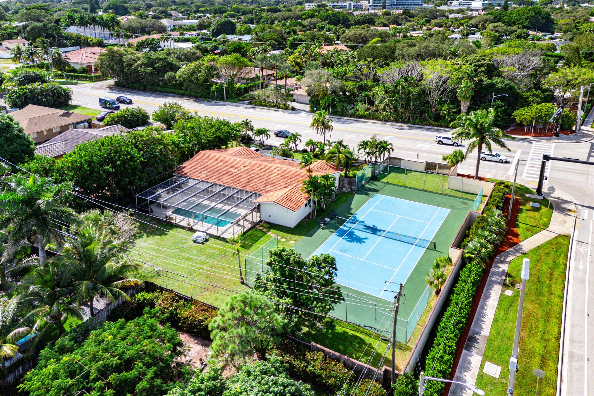 BOCA RATON HILLS SEC 2 - Residential