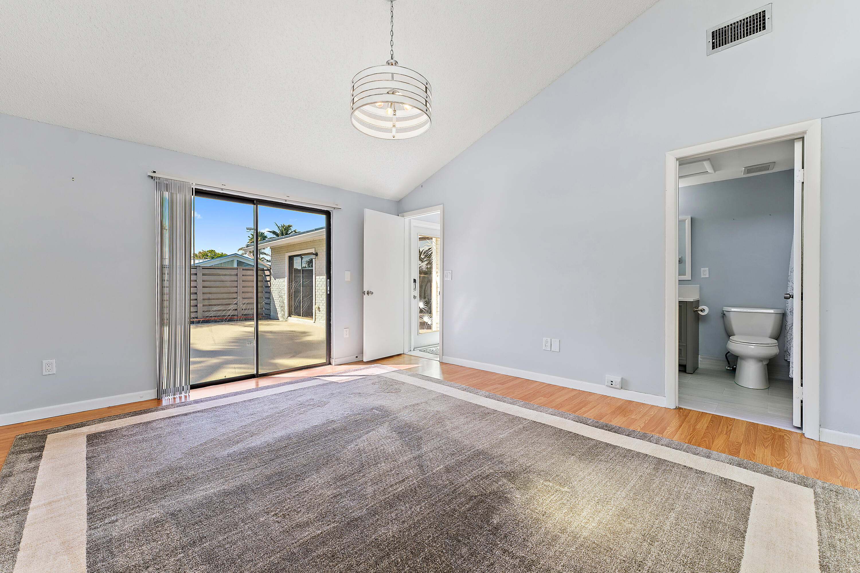 OCEANSIDE TERRACE CONDO - Residential Lease