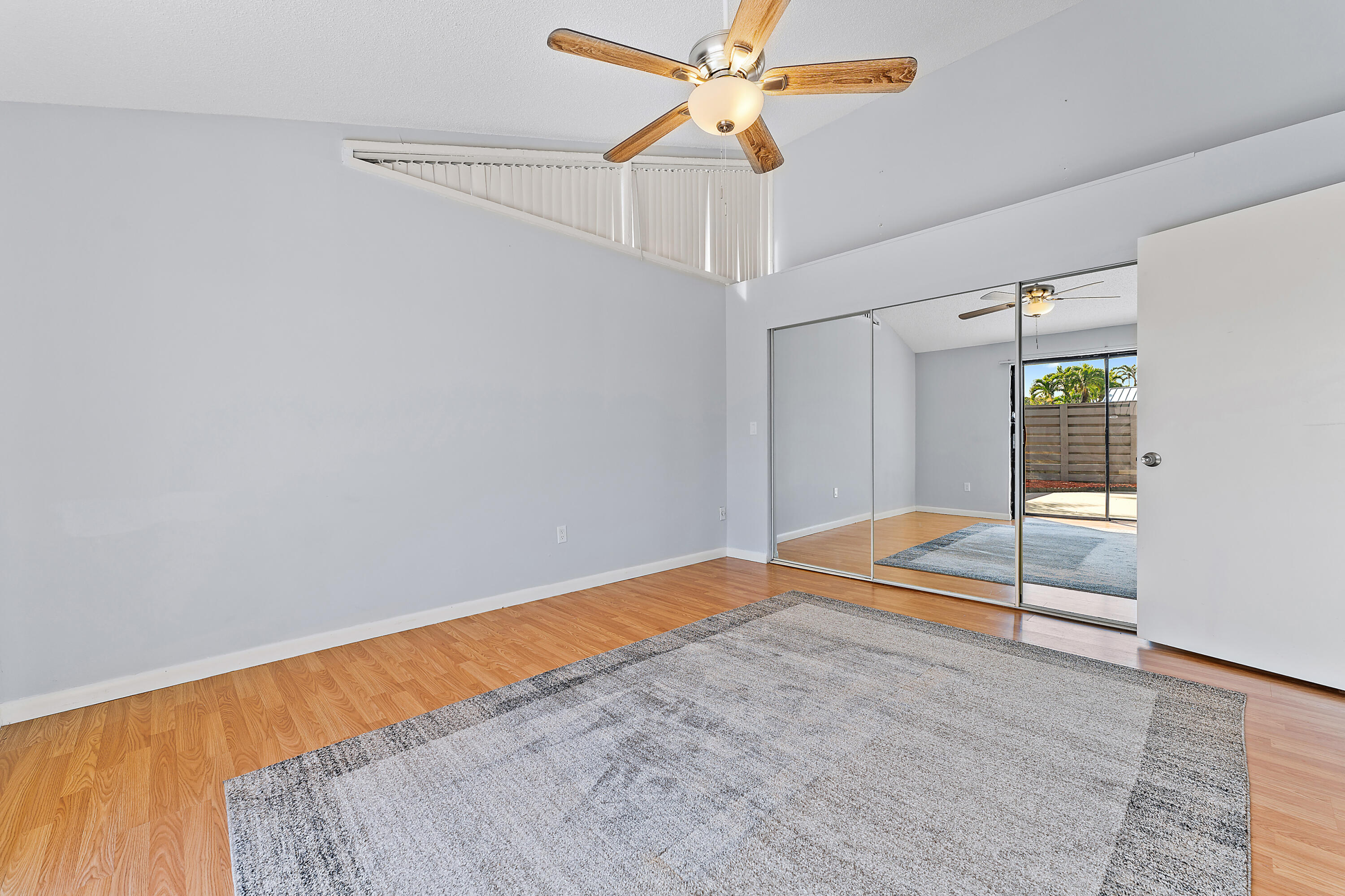 OCEANSIDE TERRACE CONDO - Residential Lease