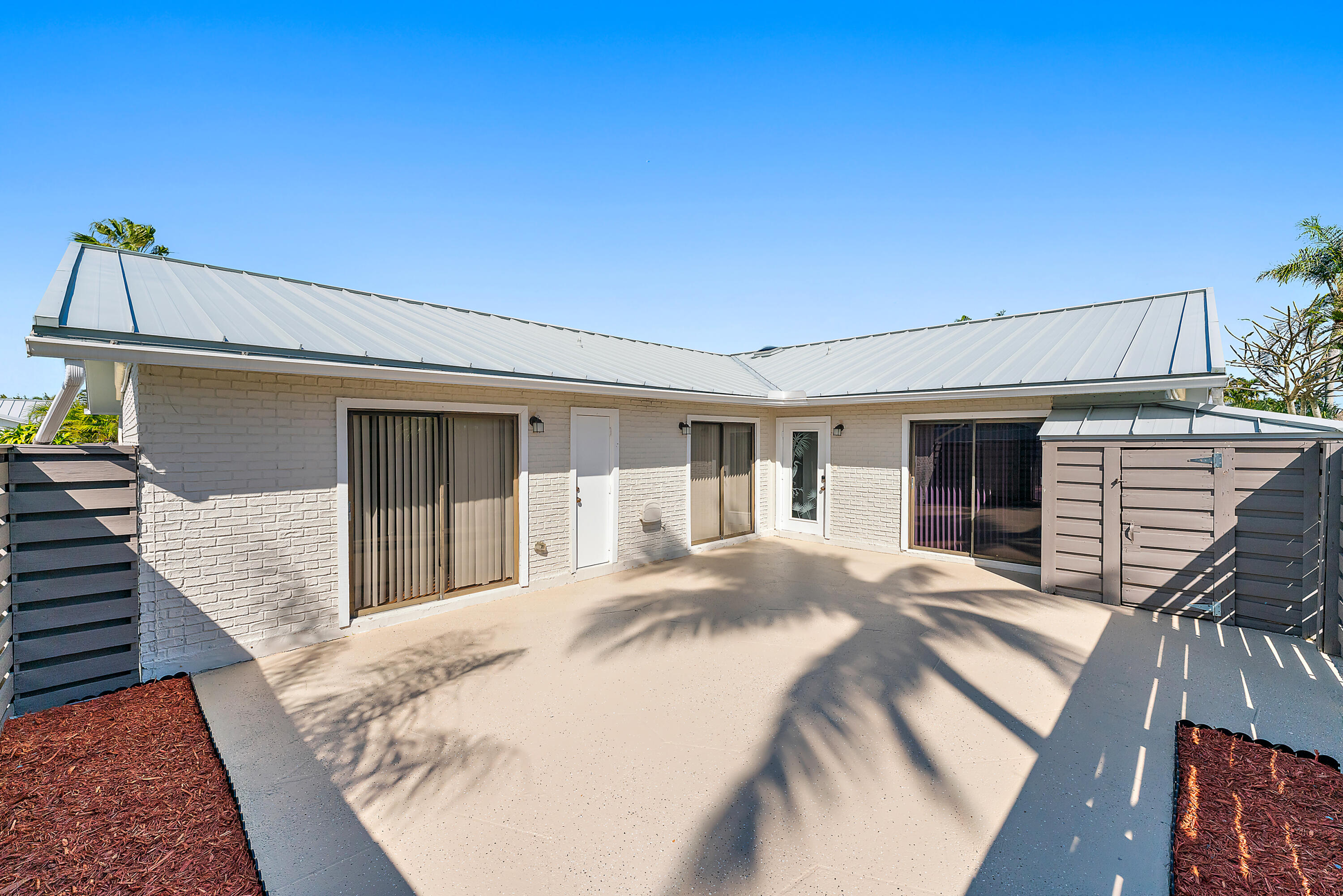 OCEANSIDE TERRACE CONDO - Residential Lease