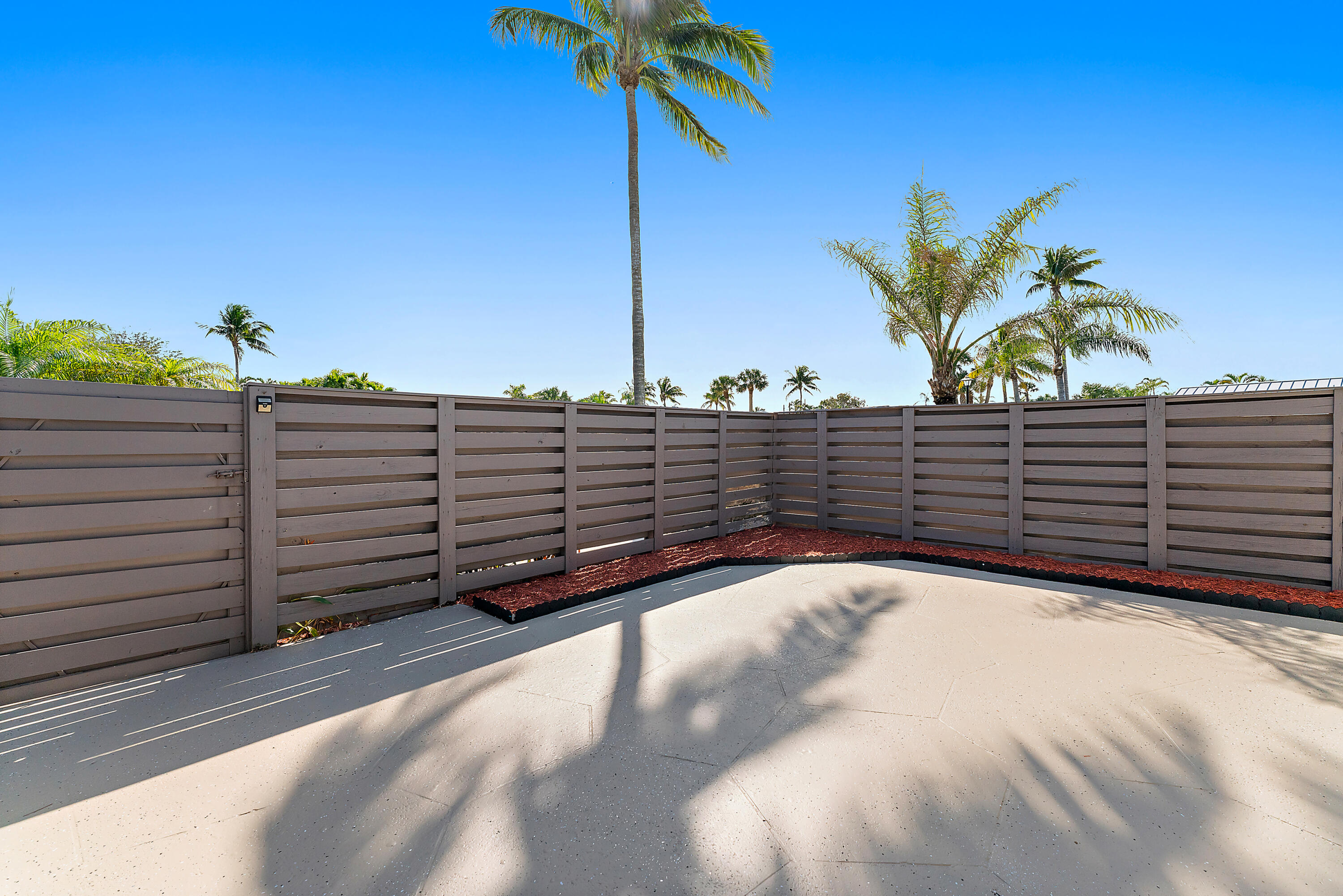 OCEANSIDE TERRACE CONDO - Residential Lease