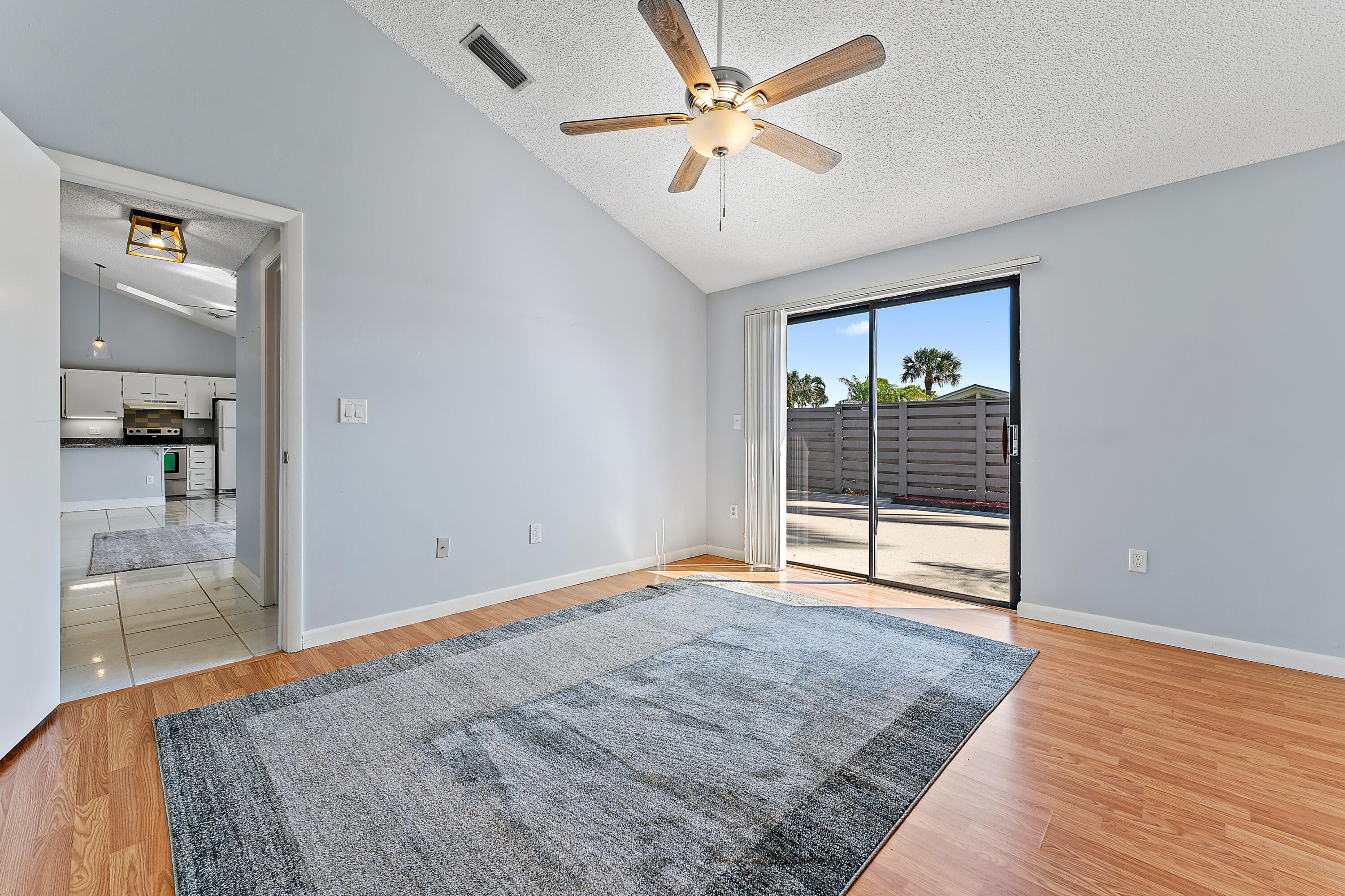 OCEANSIDE TERRACE CONDO - Residential Lease