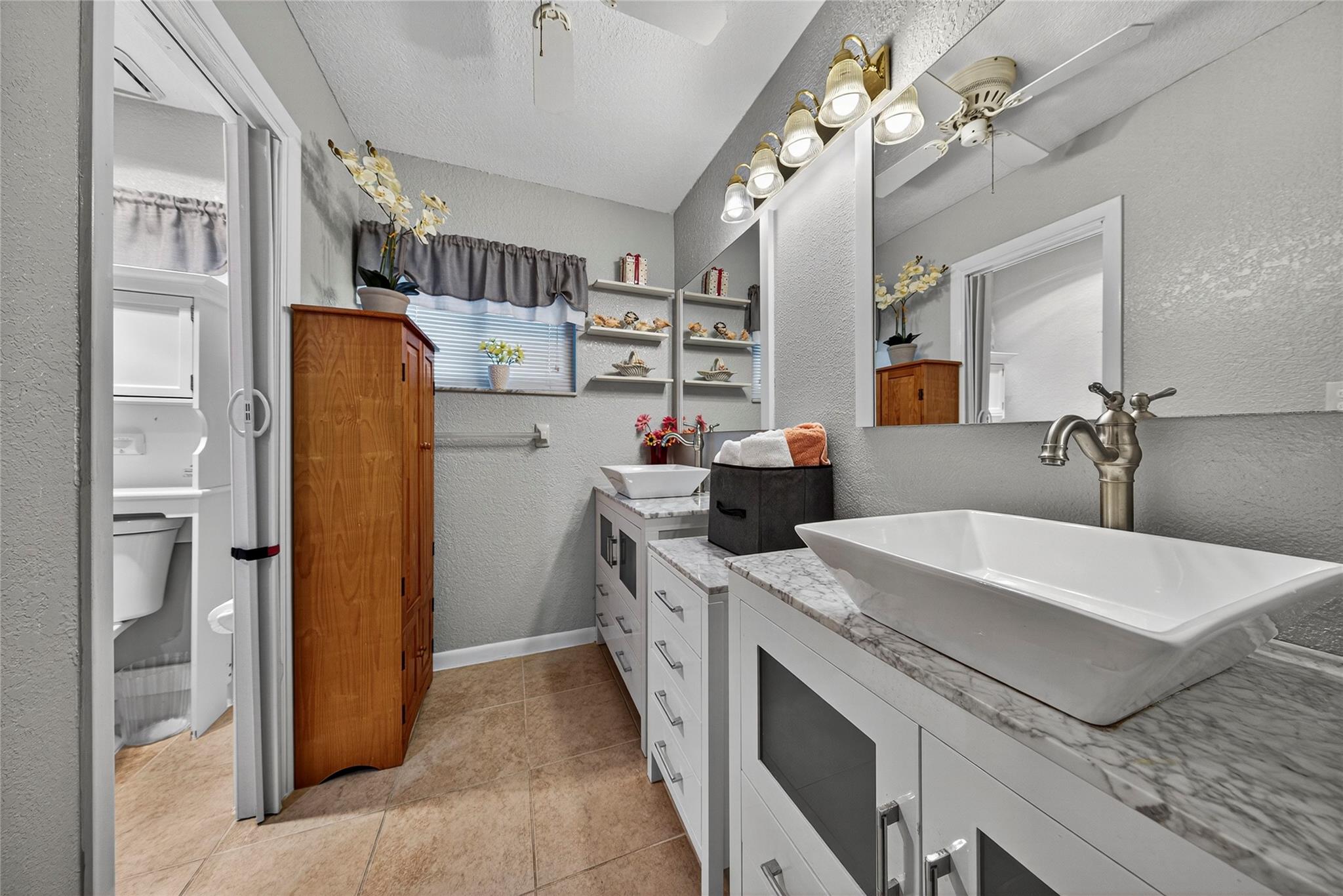 Springlake II 109-11 B - Residential