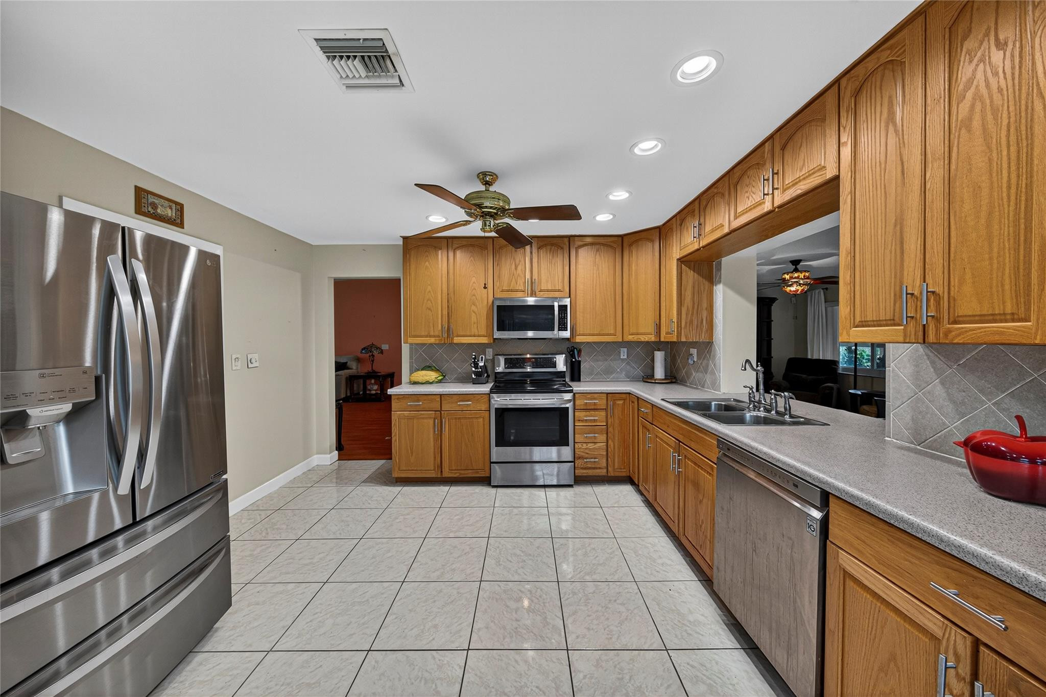 Springlake II 109-11 B - Residential