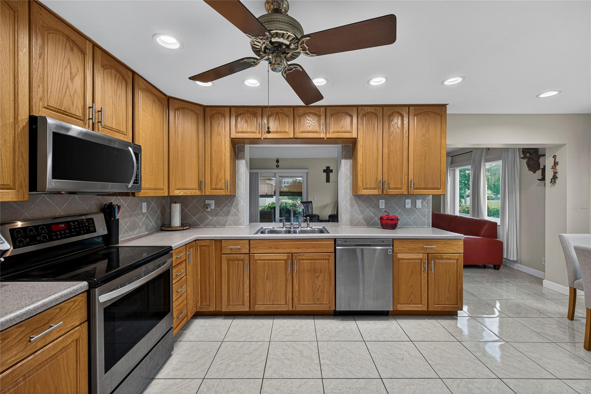 Springlake II 109-11 B - Residential
