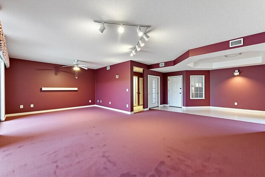 11595 Briarwood Circle 1