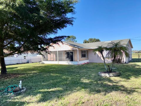 A home in Port St Lucie