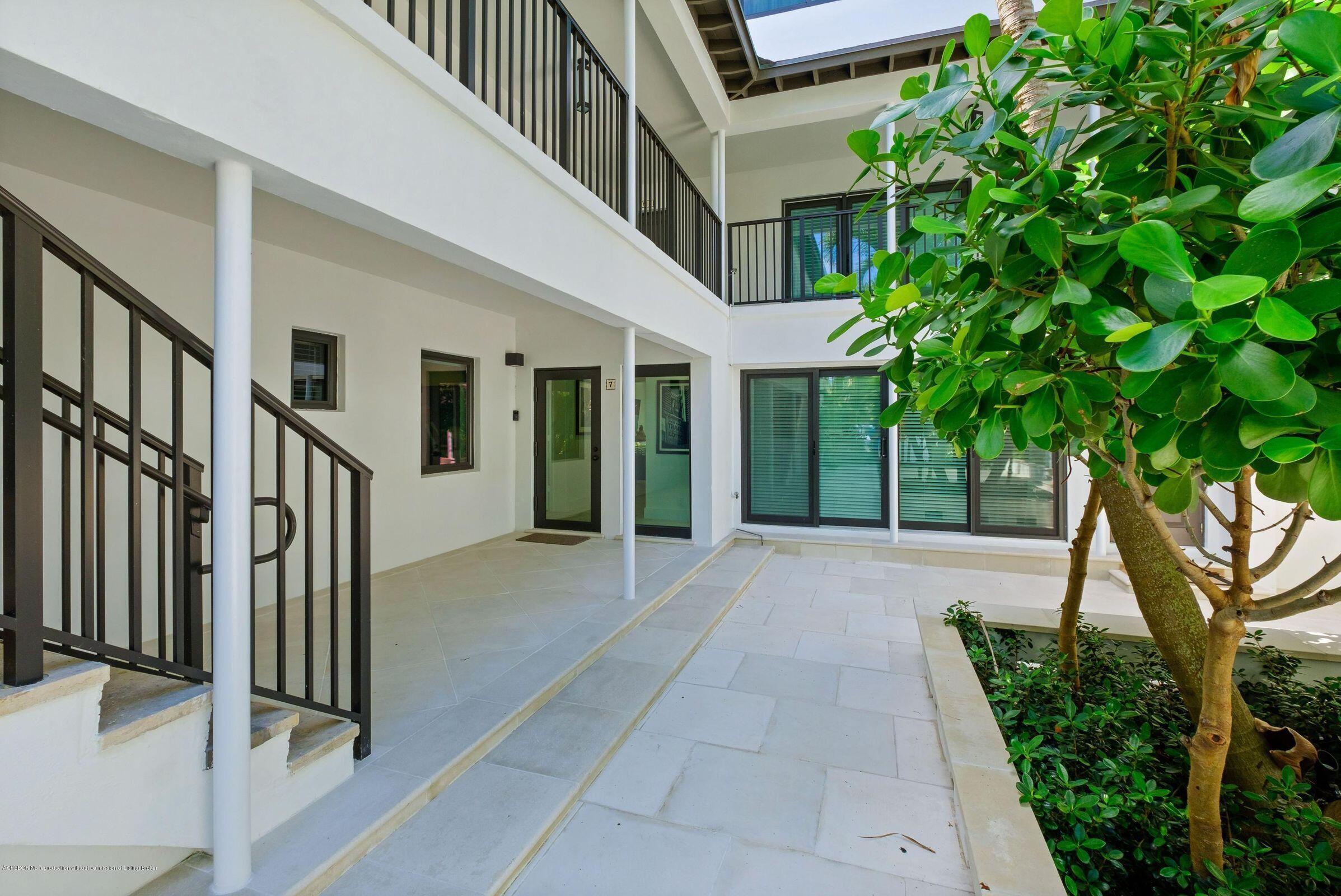 PERUVIAN CONDO - Residential Lease