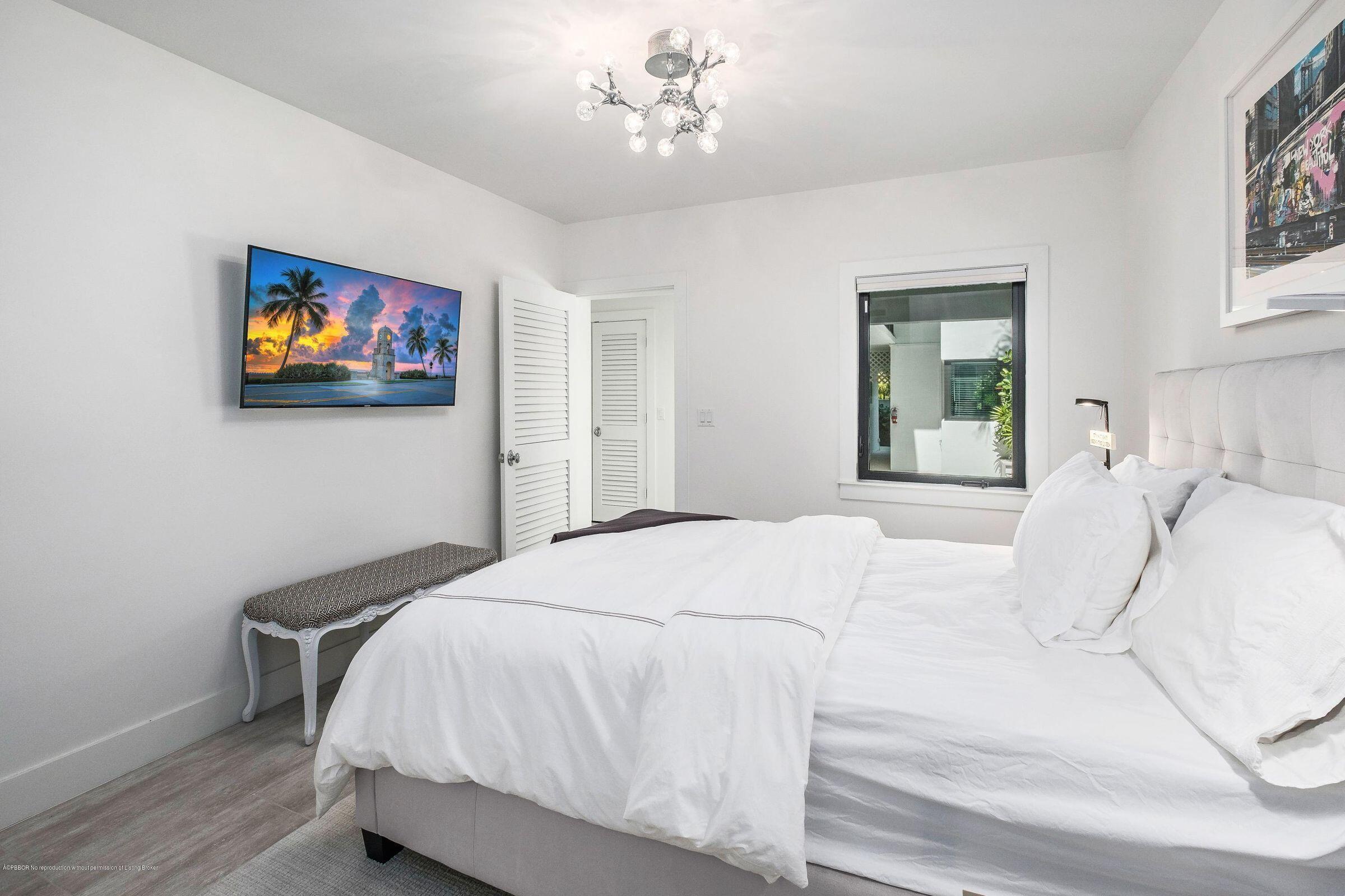 PERUVIAN CONDO - Residential Lease