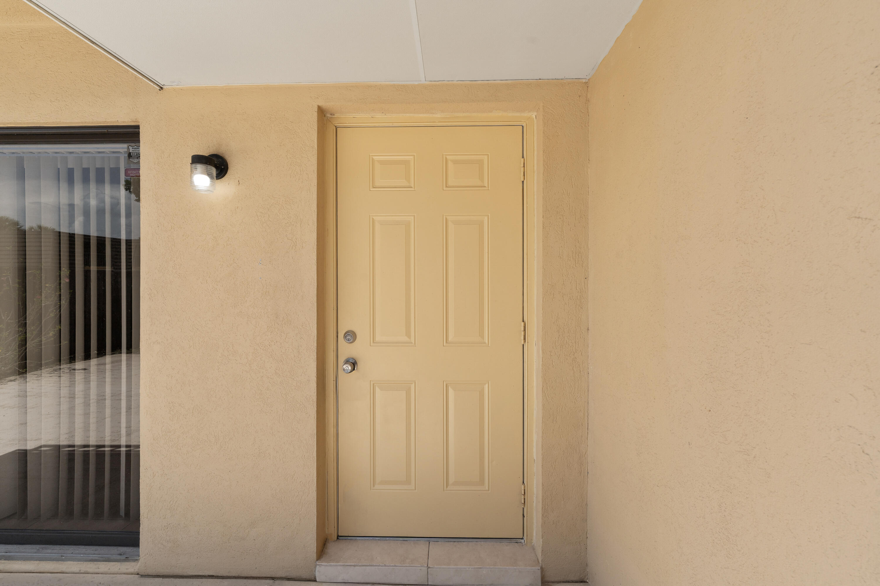 Properties 915 9th Way