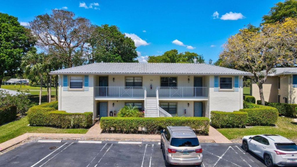 Photo of 11 Westgate Lane #11d, Boynton Beach, FL 33436 (MLS # R11149938)