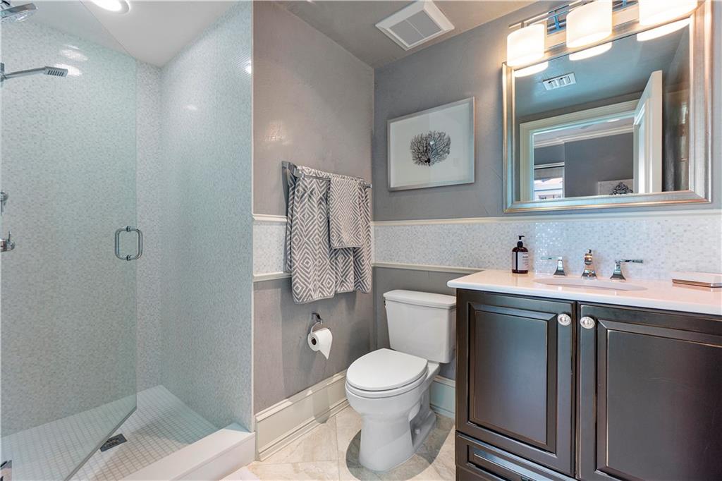 Las Olas Beach Club - Residential