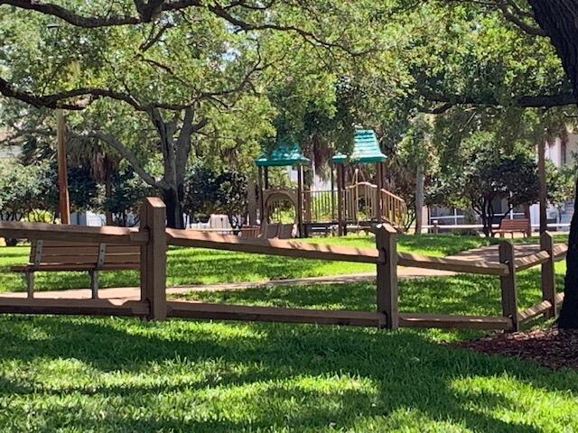 ESTOVILLE - Residential