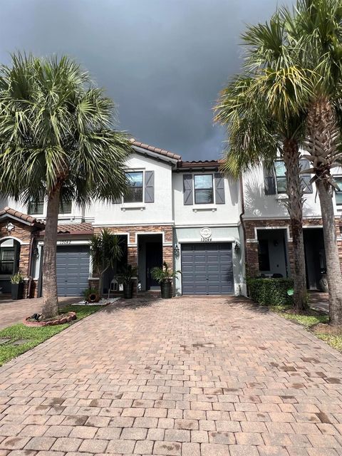 13044 Anthorne Lane Boynton Beach FL 33436
