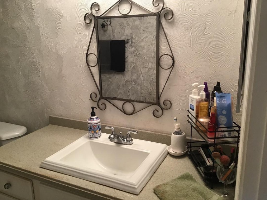 PALM LAKES - Residential