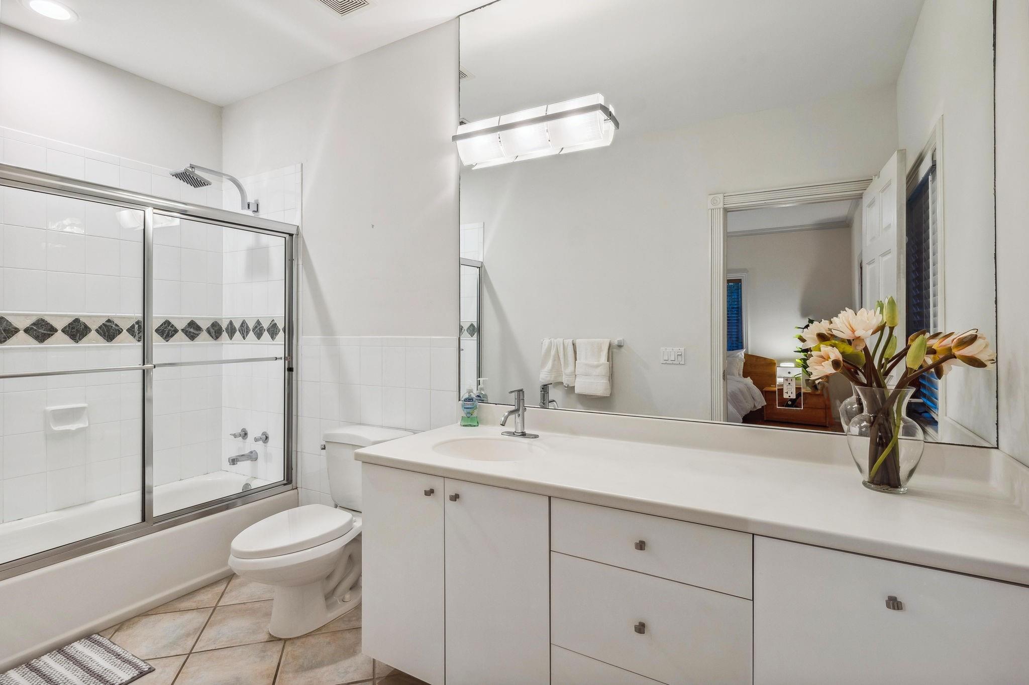 Las Olas By The Sea Ext 3 - Residential Lease