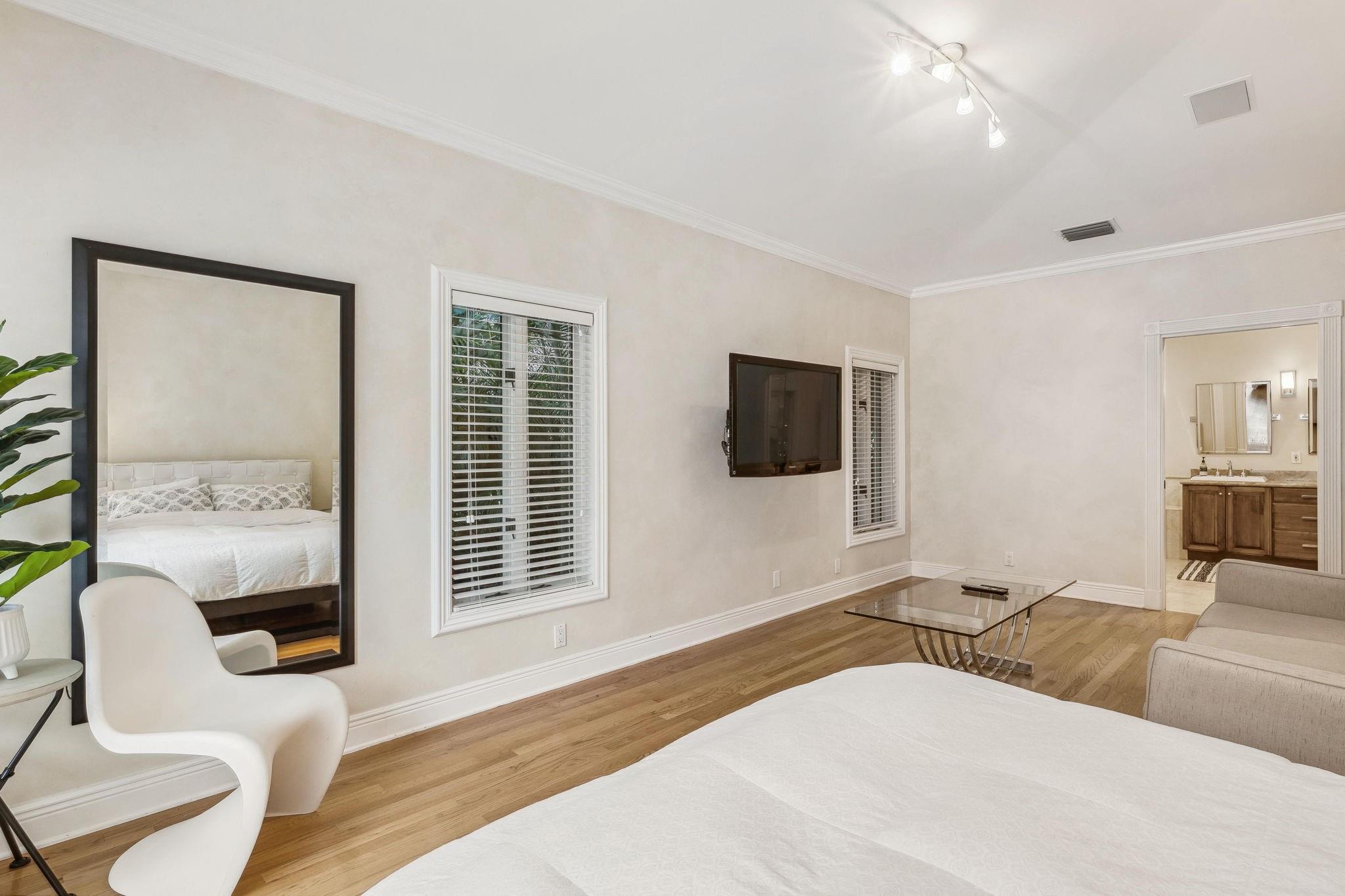 Las Olas By The Sea Ext 3 - Residential Lease