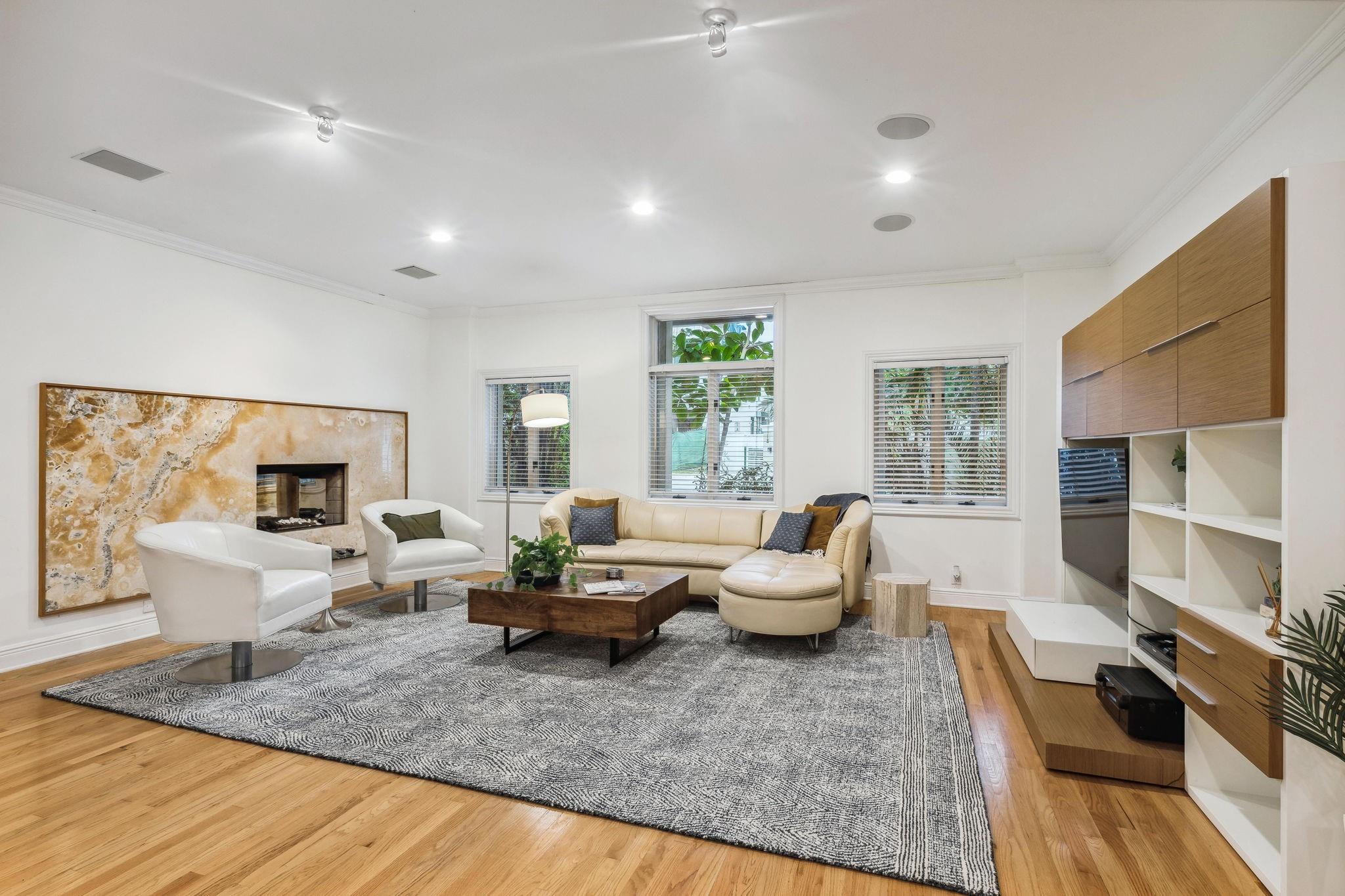 Las Olas By The Sea Ext 3 - Residential Lease
