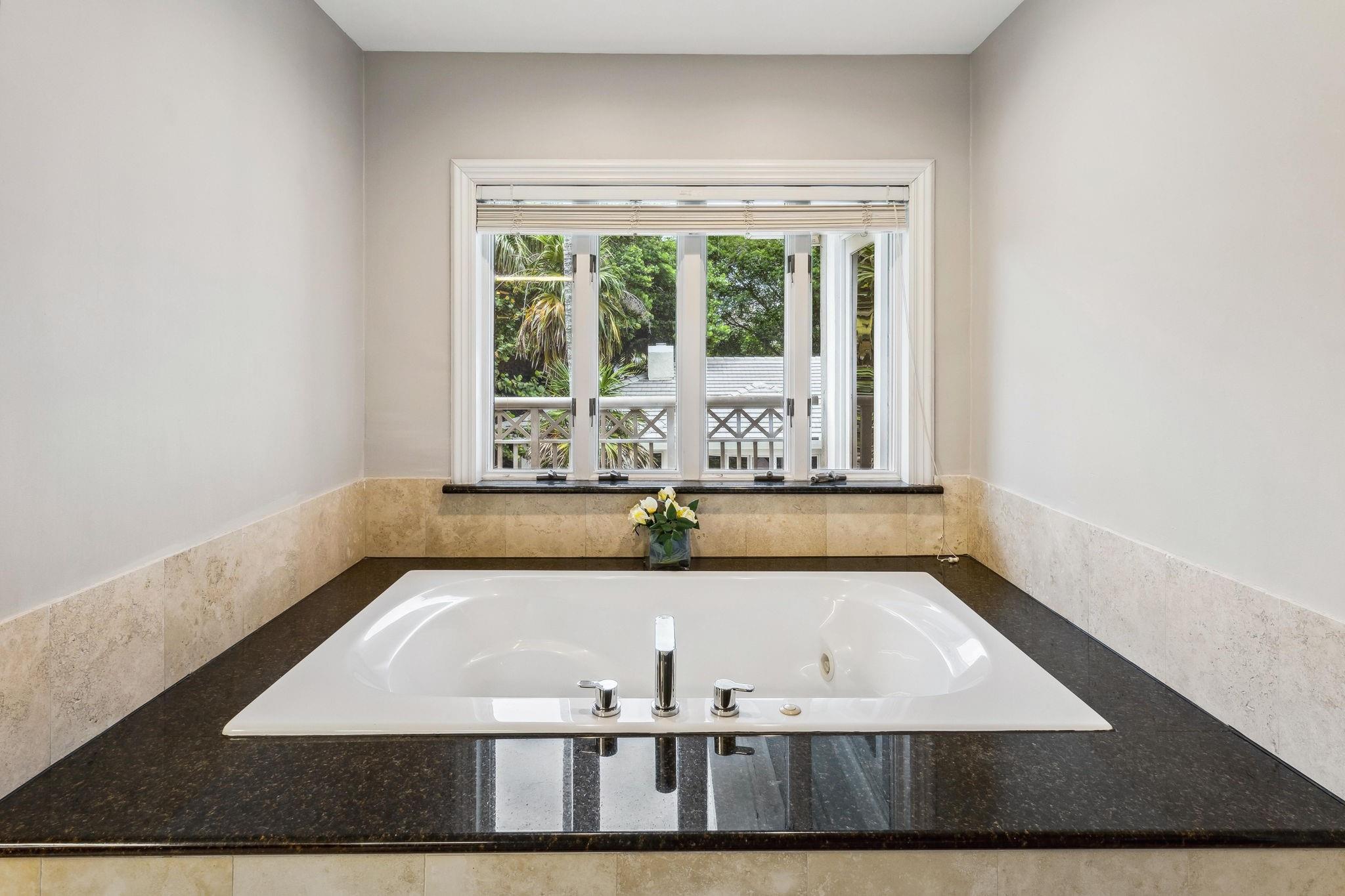 Las Olas By The Sea Ext 3 - Residential Lease