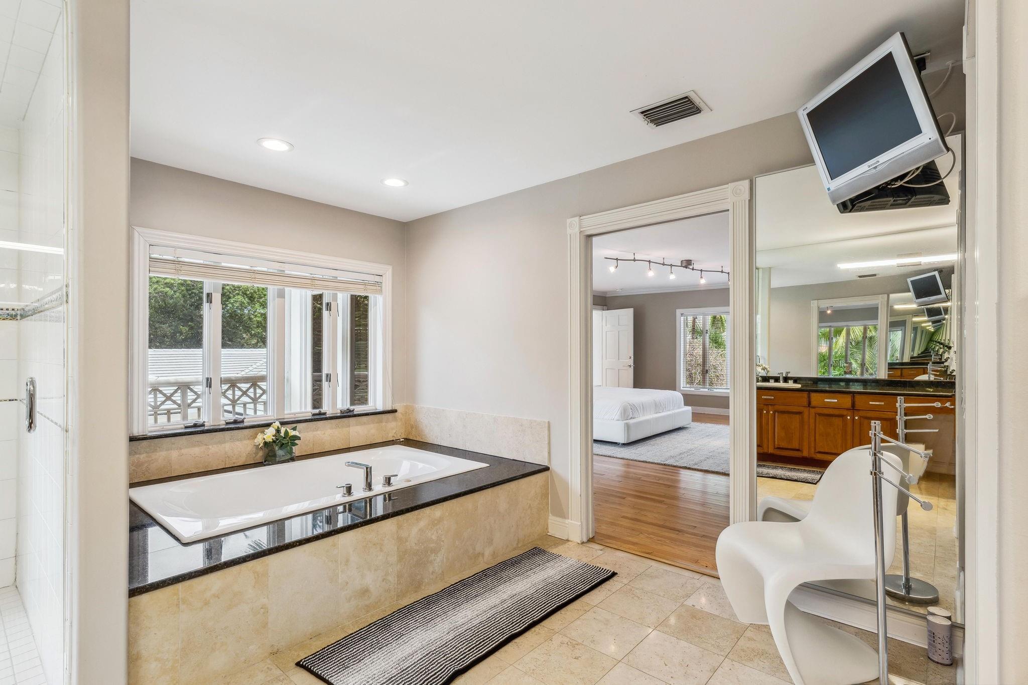 Las Olas By The Sea Ext 3 - Residential Lease