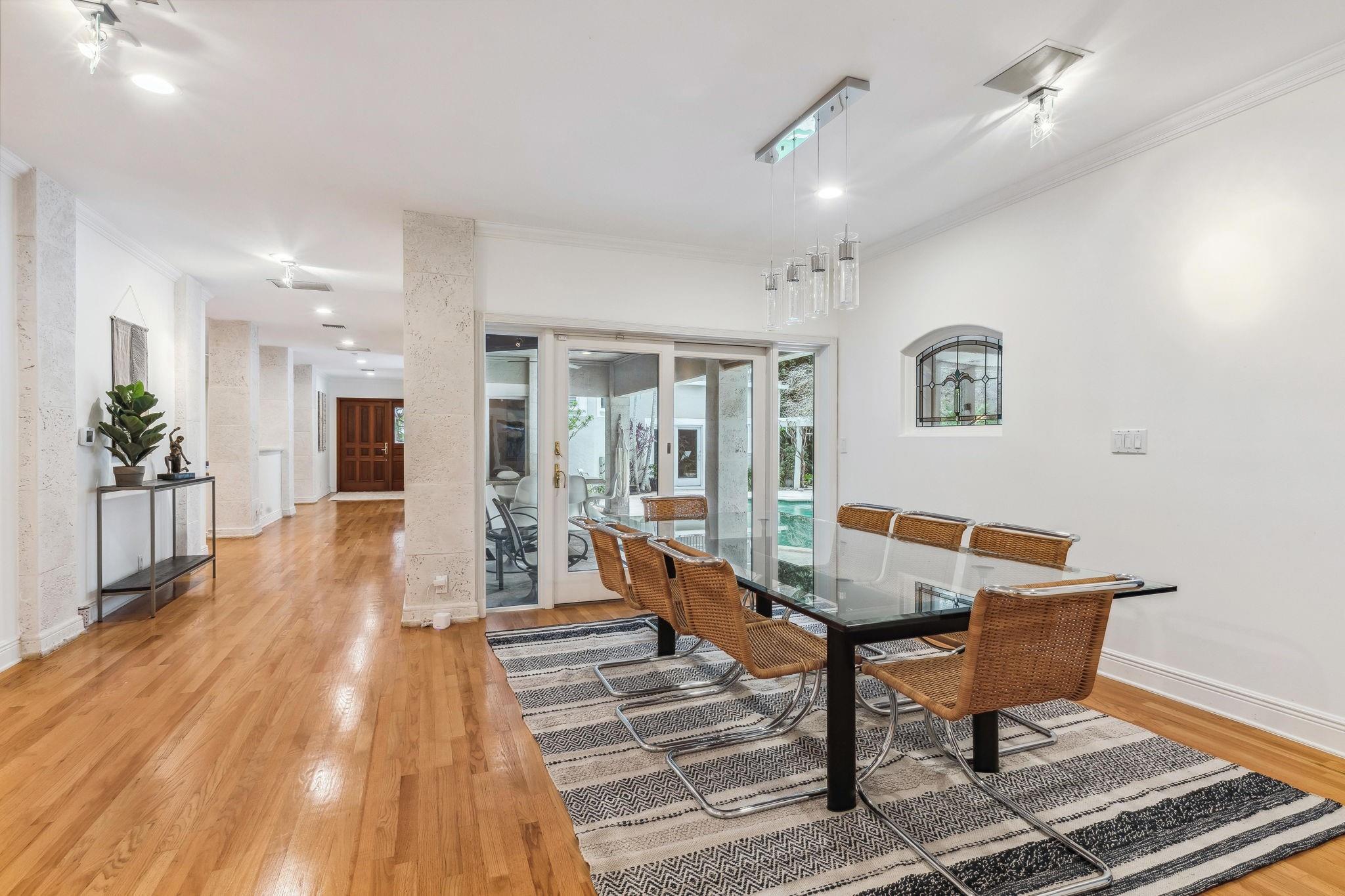 Las Olas By The Sea Ext 3 - Residential Lease