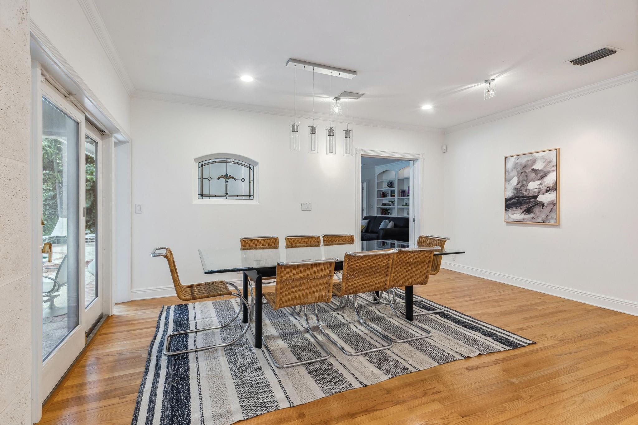 Las Olas By The Sea Ext 3 - Residential Lease