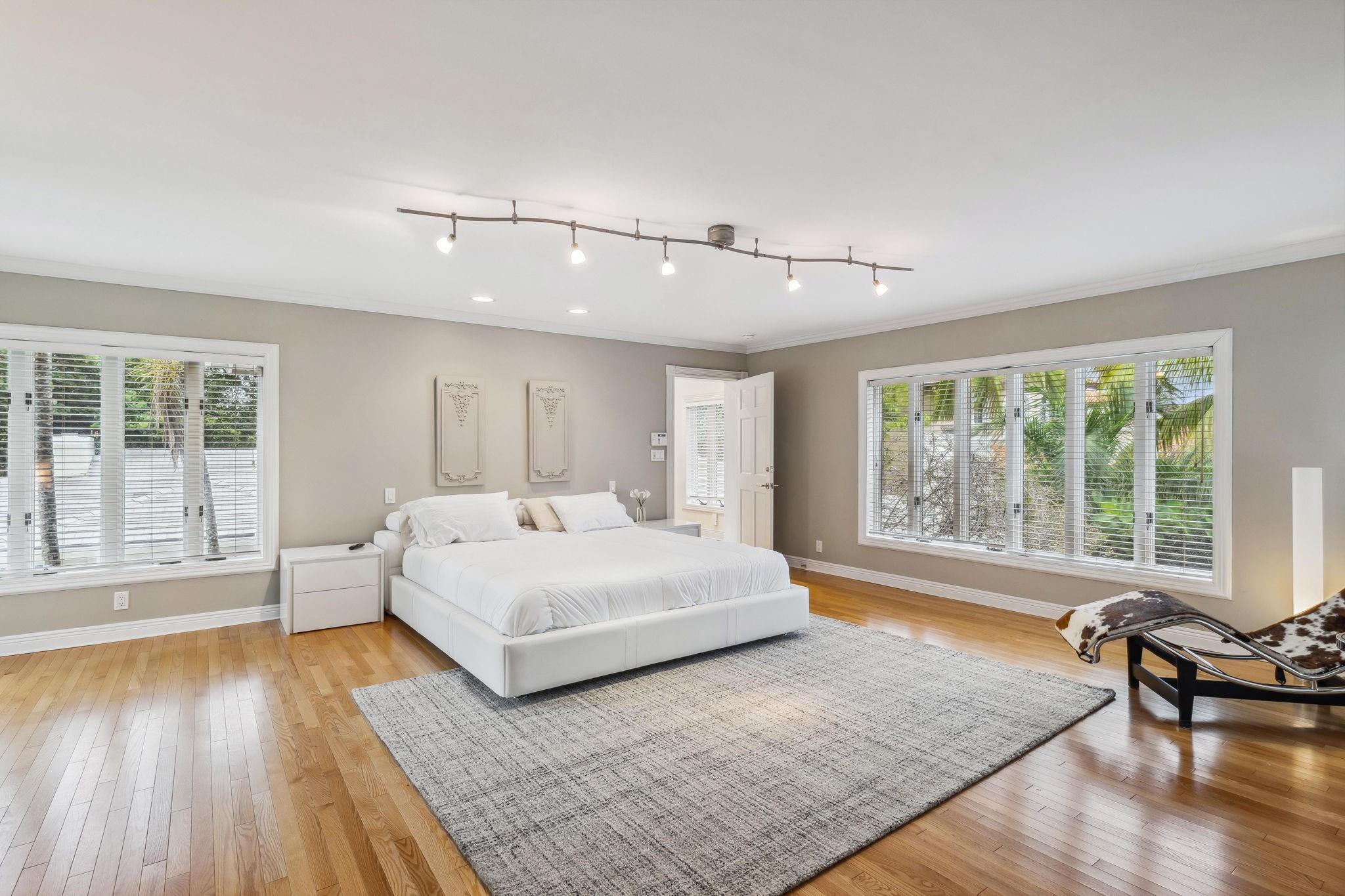 Las Olas By The Sea Ext 3 - Residential Lease