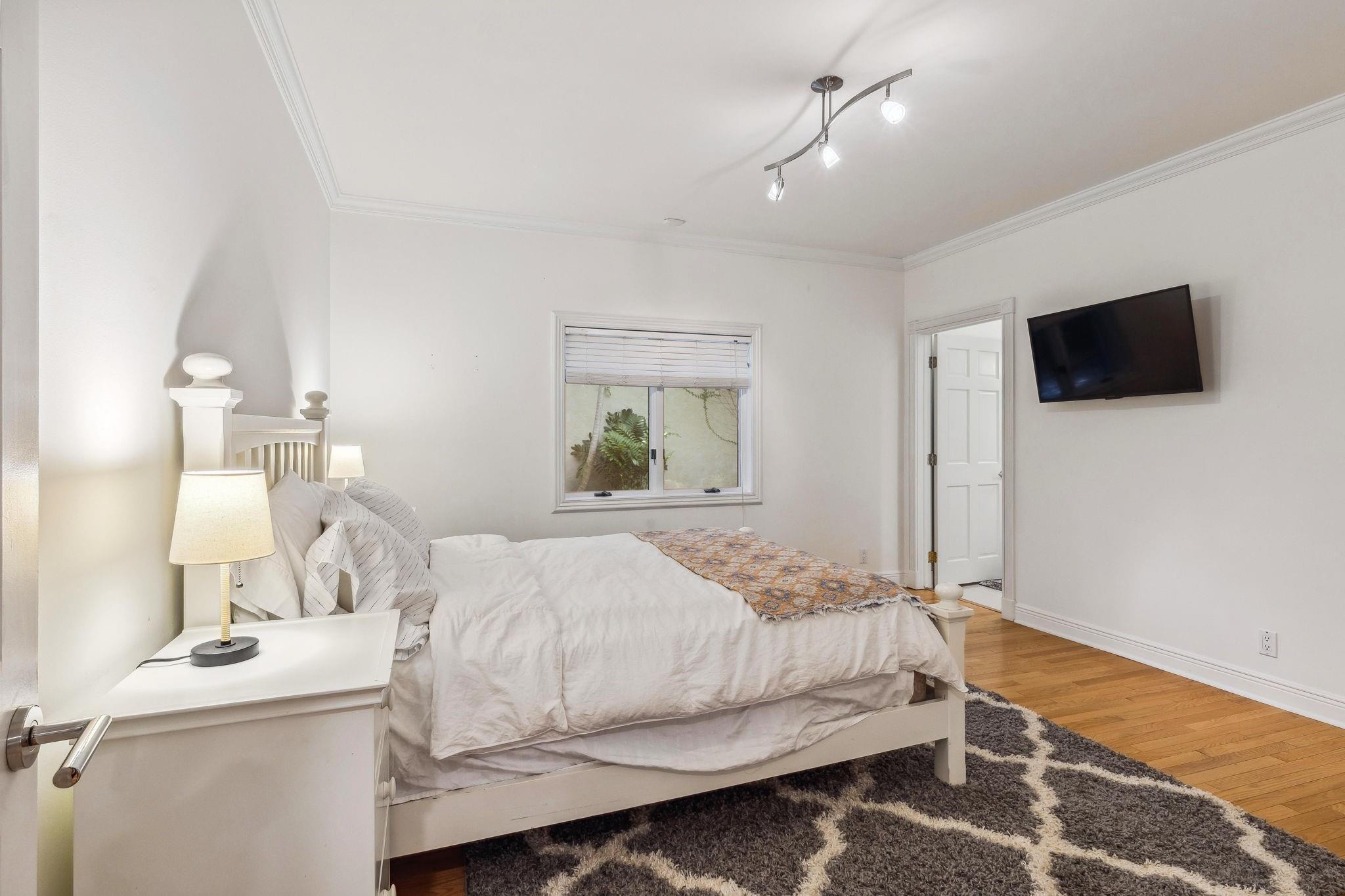 Las Olas By The Sea Ext 3 - Residential Lease