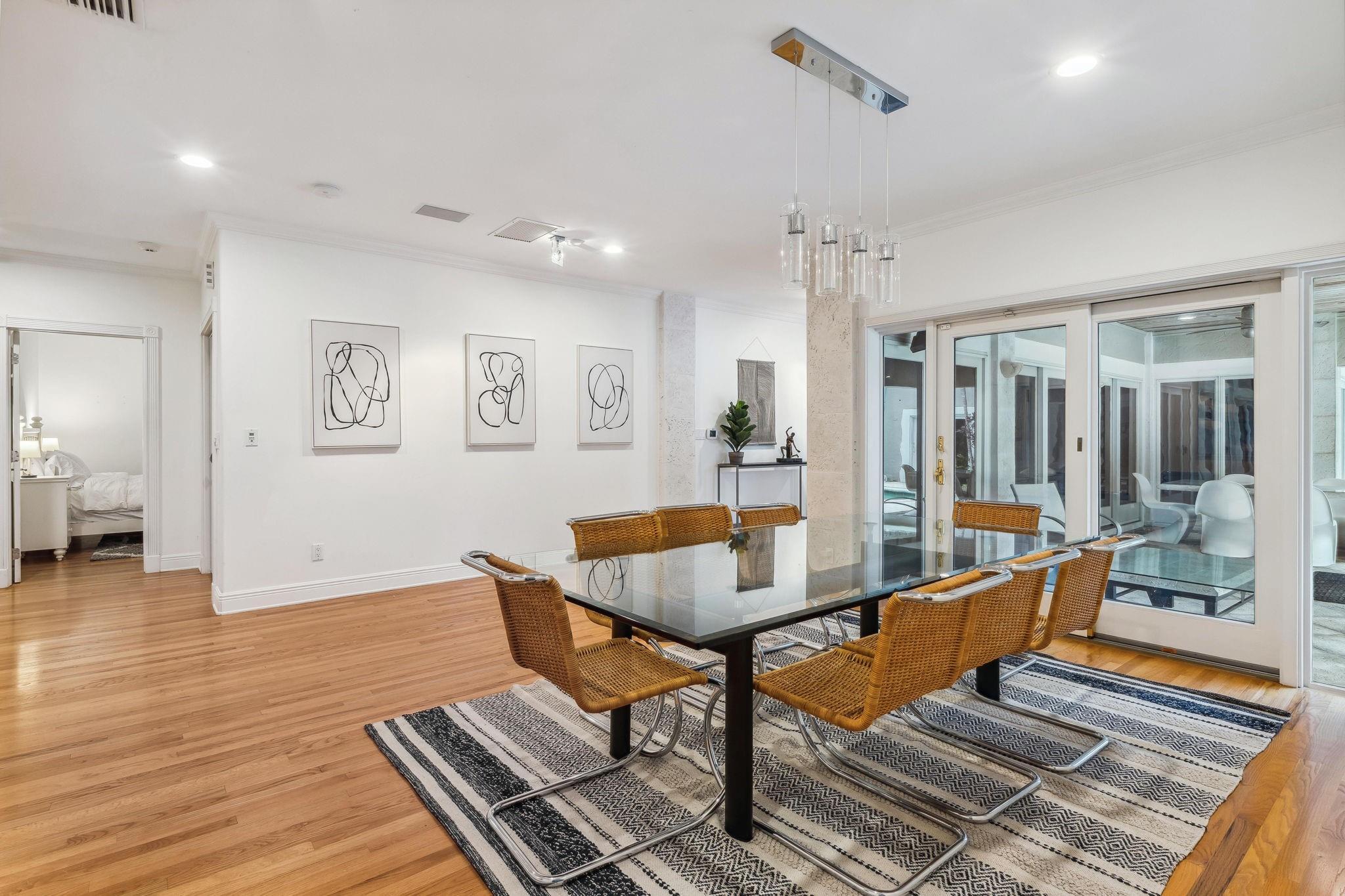 Las Olas By The Sea Ext 3 - Residential Lease