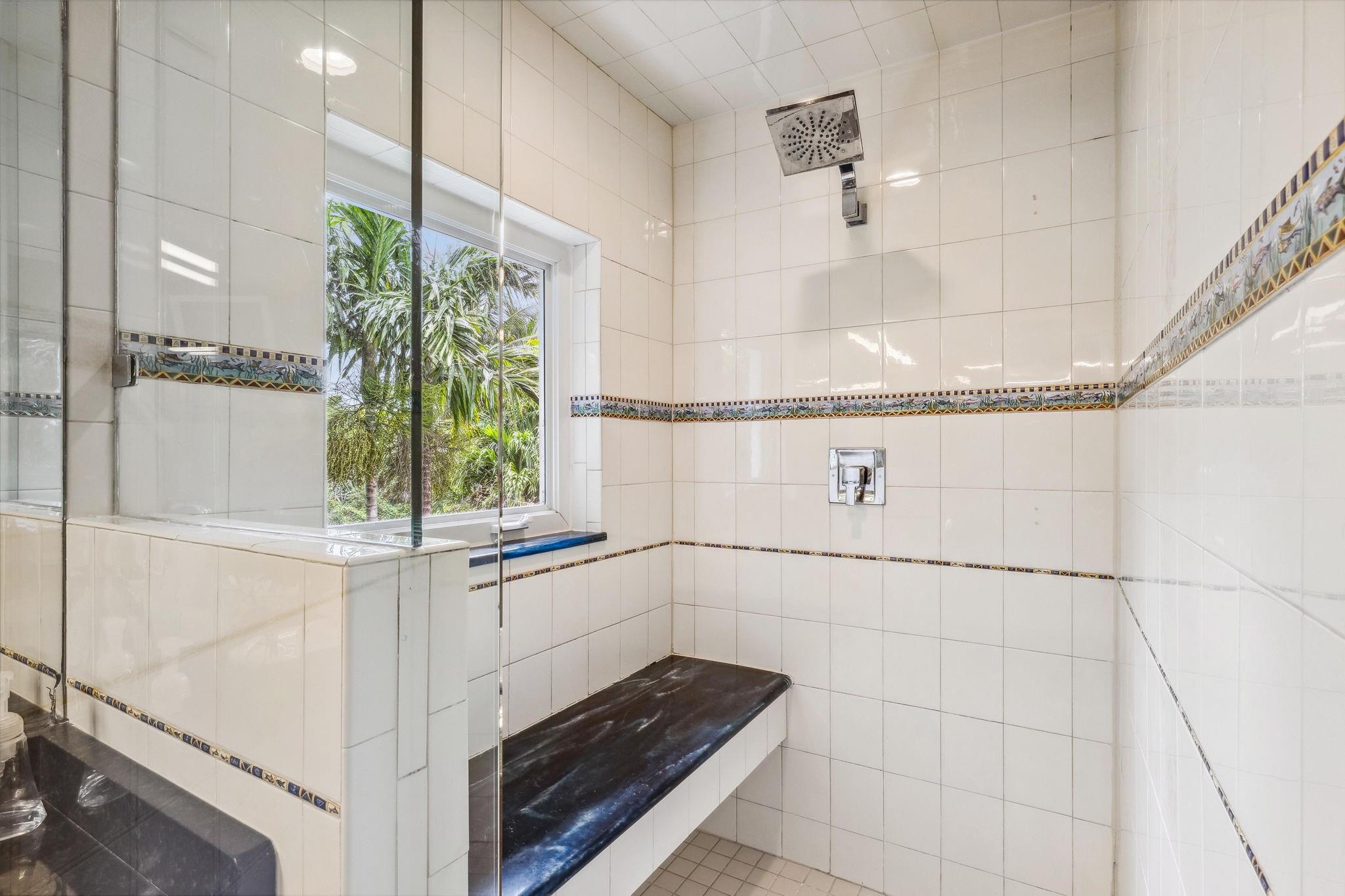 Las Olas By The Sea Ext 3 - Residential Lease