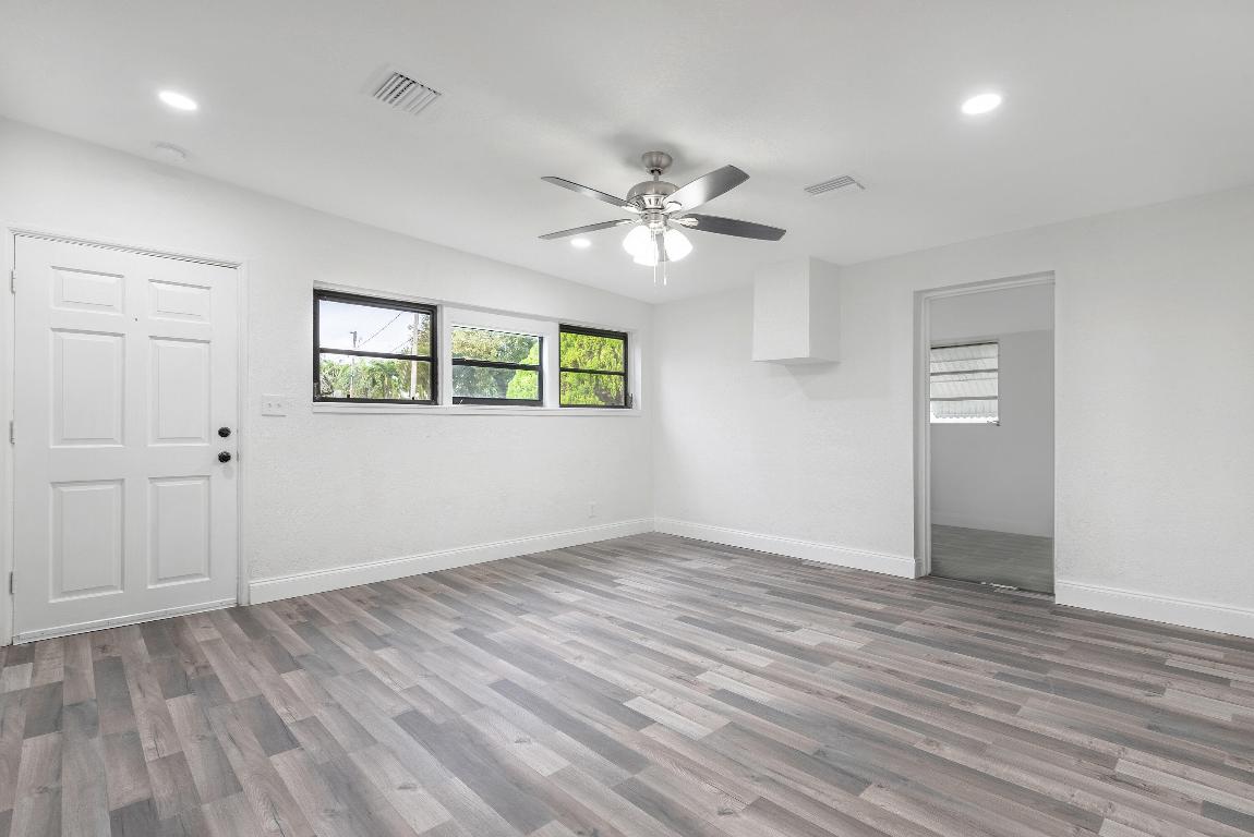 BROWARD MANOR OF HOLLYWOOD - Residential