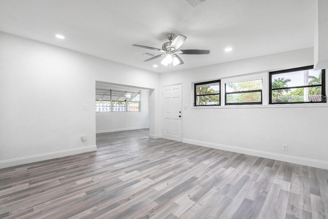 BROWARD MANOR OF HOLLYWOOD - Residential